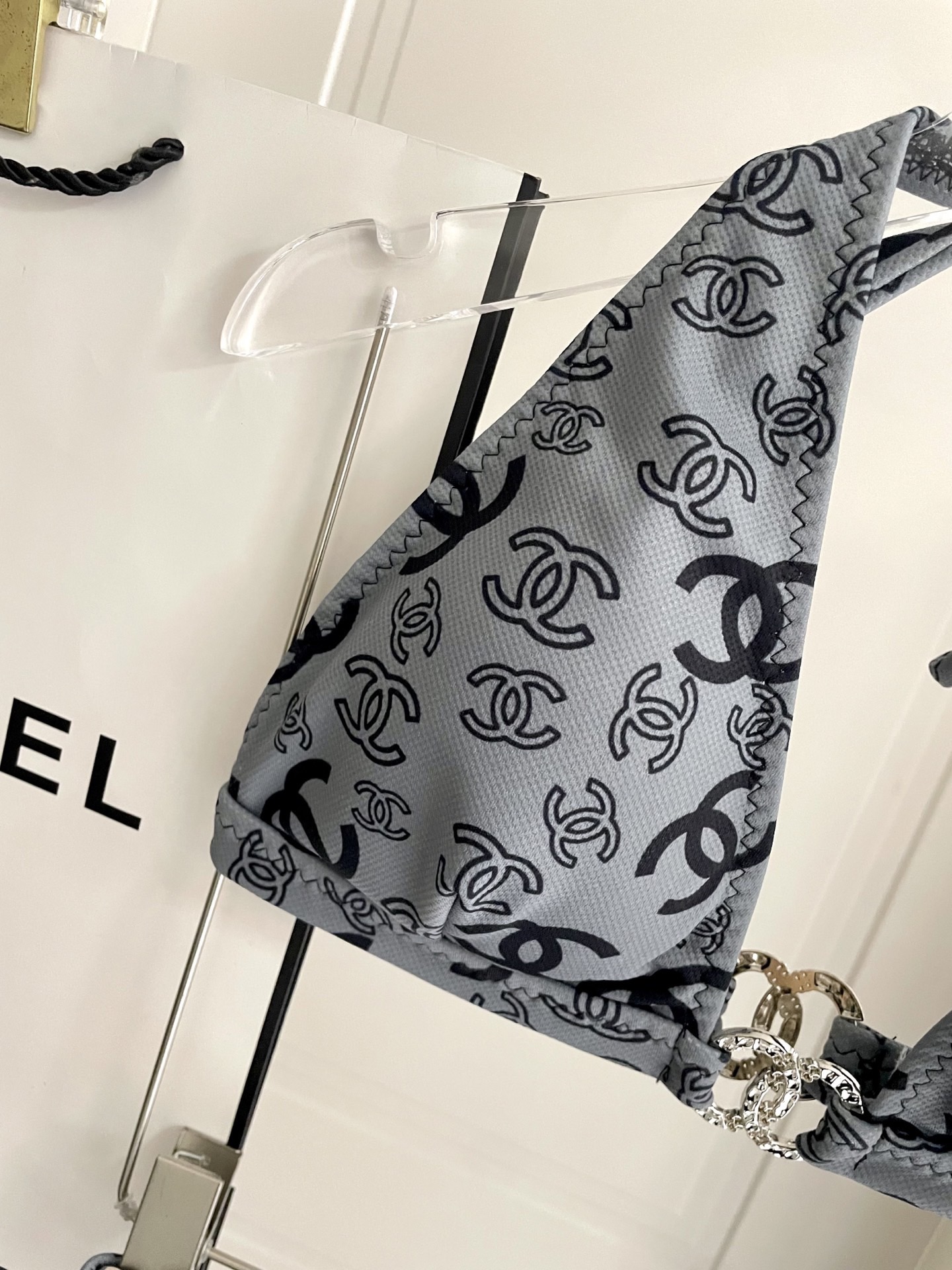 Chanel新款比基尼👙❤️😍🥰适合多种场景的游泳衣🏊‍♀️海边 游泳池 温泉 水上乐园 漂流都可以😌内