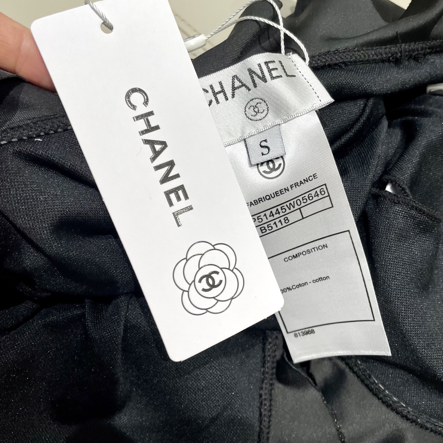 Chanel新款连体泳衣😍🥰适合多种场景的游泳衣🏊‍♀️海边 游泳池 温泉 水上乐园 漂流都可以😌内搭也