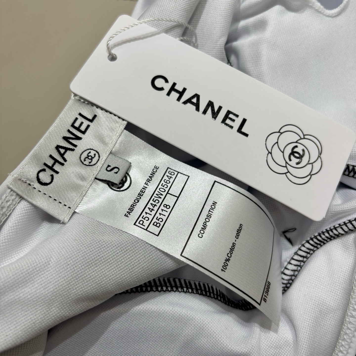 Chanel新款连体泳衣😍🥰适合多种场景的游泳衣🏊‍♀️海边 游泳池 温泉 水上乐园 漂流都可以😌内搭也
