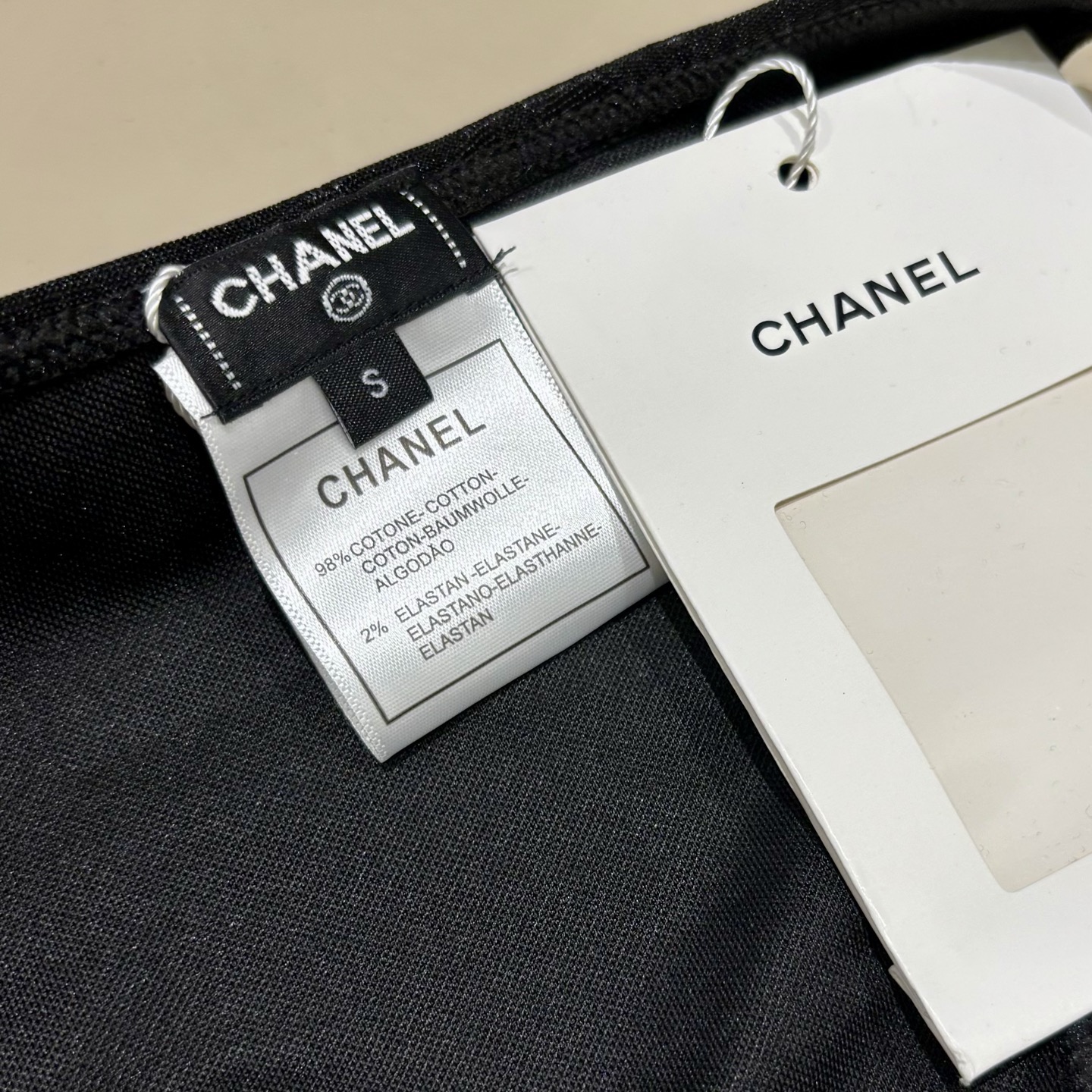 Chanel新款比基尼泳衣😍🥰适合多种场景的游泳衣🏊‍♀️海边 游泳池 温泉 水上乐园 漂流都可以😌内搭