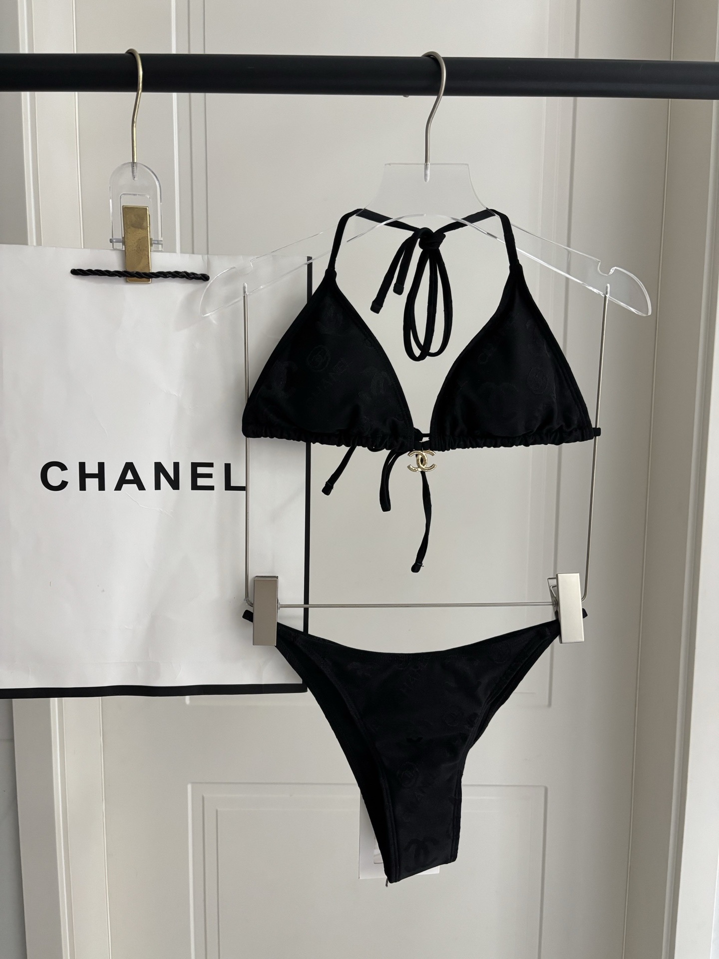 Chanel新款比基尼泳衣😍🥰适合多种场景的游泳衣🏊‍♀️海边 游泳池 温泉 水上乐园 漂流都可以😌内搭
