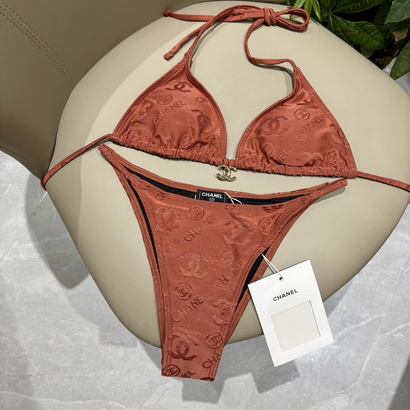 Chanel新款比基尼泳衣😍🥰适合多种场景的游泳衣🏊‍♀️海边 游泳池 温泉 水上乐园 漂流都可以😌内搭