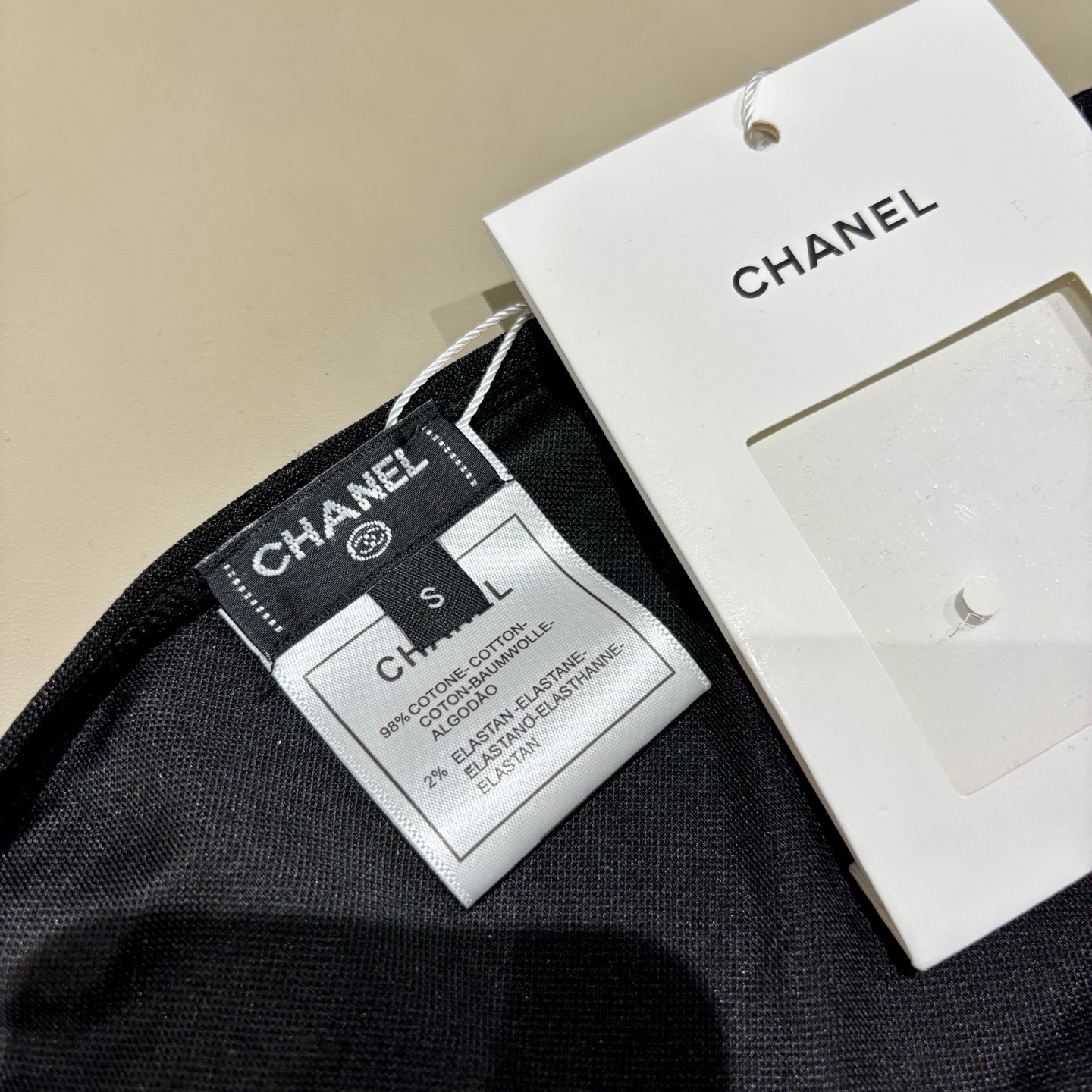 Chanel新款比基尼泳衣😍🥰适合多种场景的游泳衣🏊‍♀️海边 游泳池 温泉 水上乐园 漂流都可以😌内搭