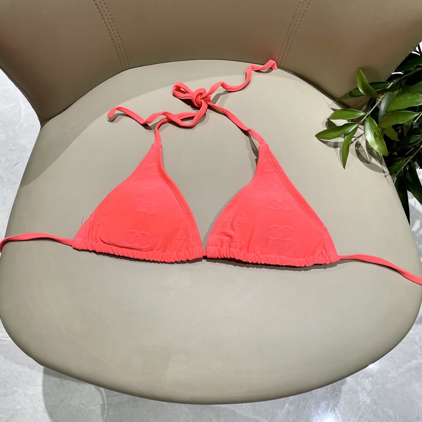Chanel新款比基尼泳衣😍🥰适合多种场景的游泳衣🏊‍♀️海边 游泳池 温泉 水上乐园 漂流都可以😌内搭