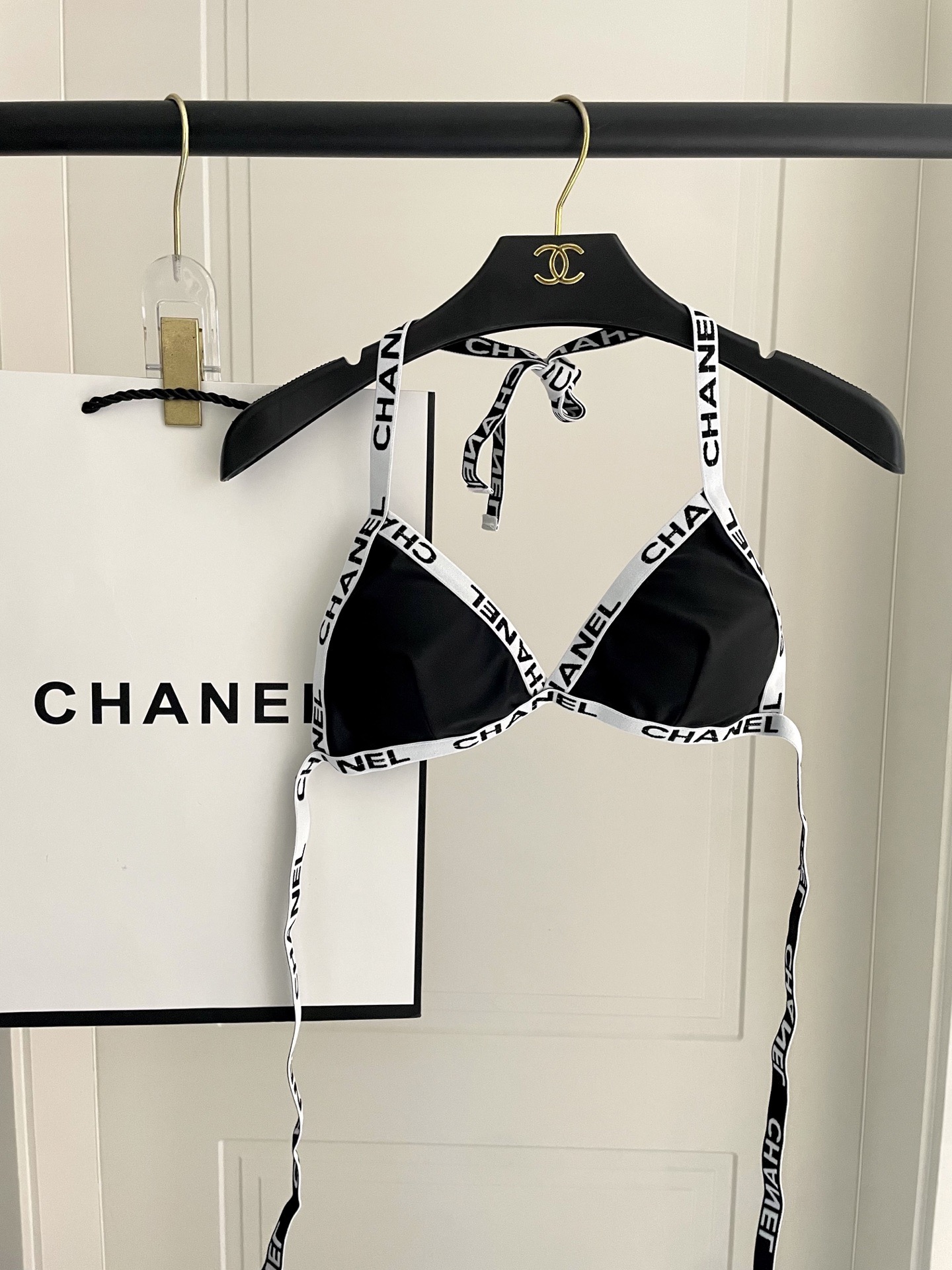 Chanel新款比基尼泳衣😍🥰适合多种场景的游泳衣🏊‍♀️海边 游泳池 温泉 水上乐园 漂流都可以😌内搭