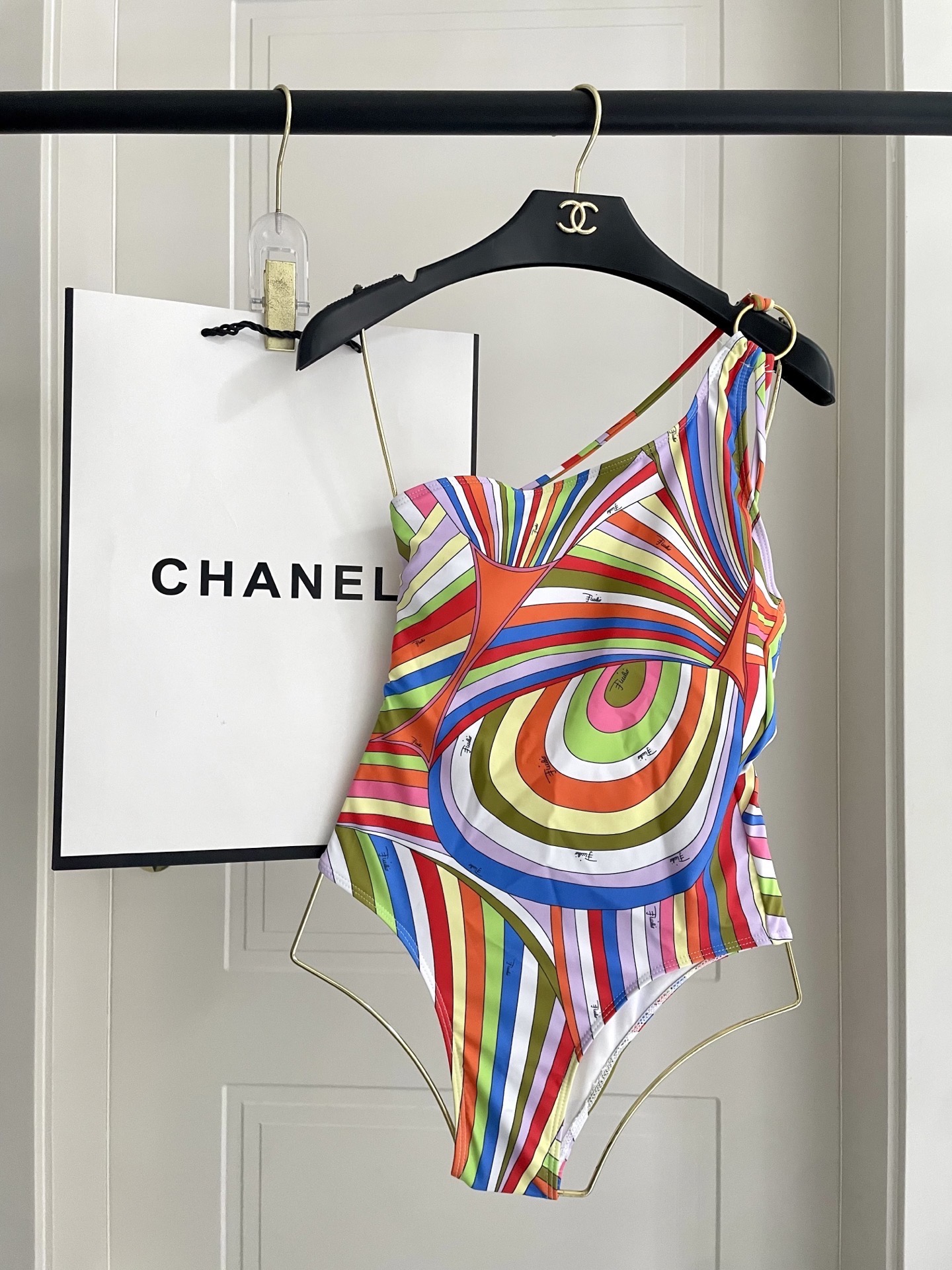 Swimsuit Style Swimsuit Other Swimsuit detail image 4 from source 777550