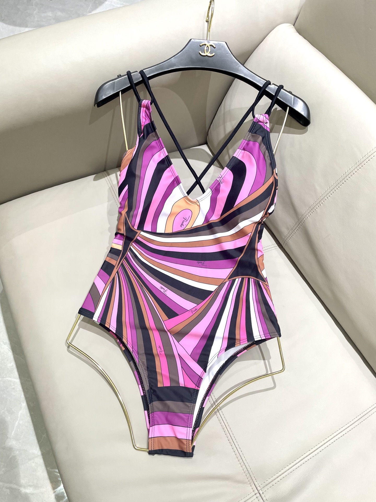 Swimsuit Style Swimsuit Other Swimsuit detail image 8 from source 777551