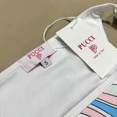 Pucci新款比基尼😍🥰适合多种场景的游泳衣🏊♀️海边 游泳池 温泉 水上乐园 漂流都可以😌内搭也完全 Pucci新款比基尼😍🥰适合多种场景的游泳衣🏊♀️海边 游泳池 温泉 水上乐园 漂流都可以😌内搭也完全