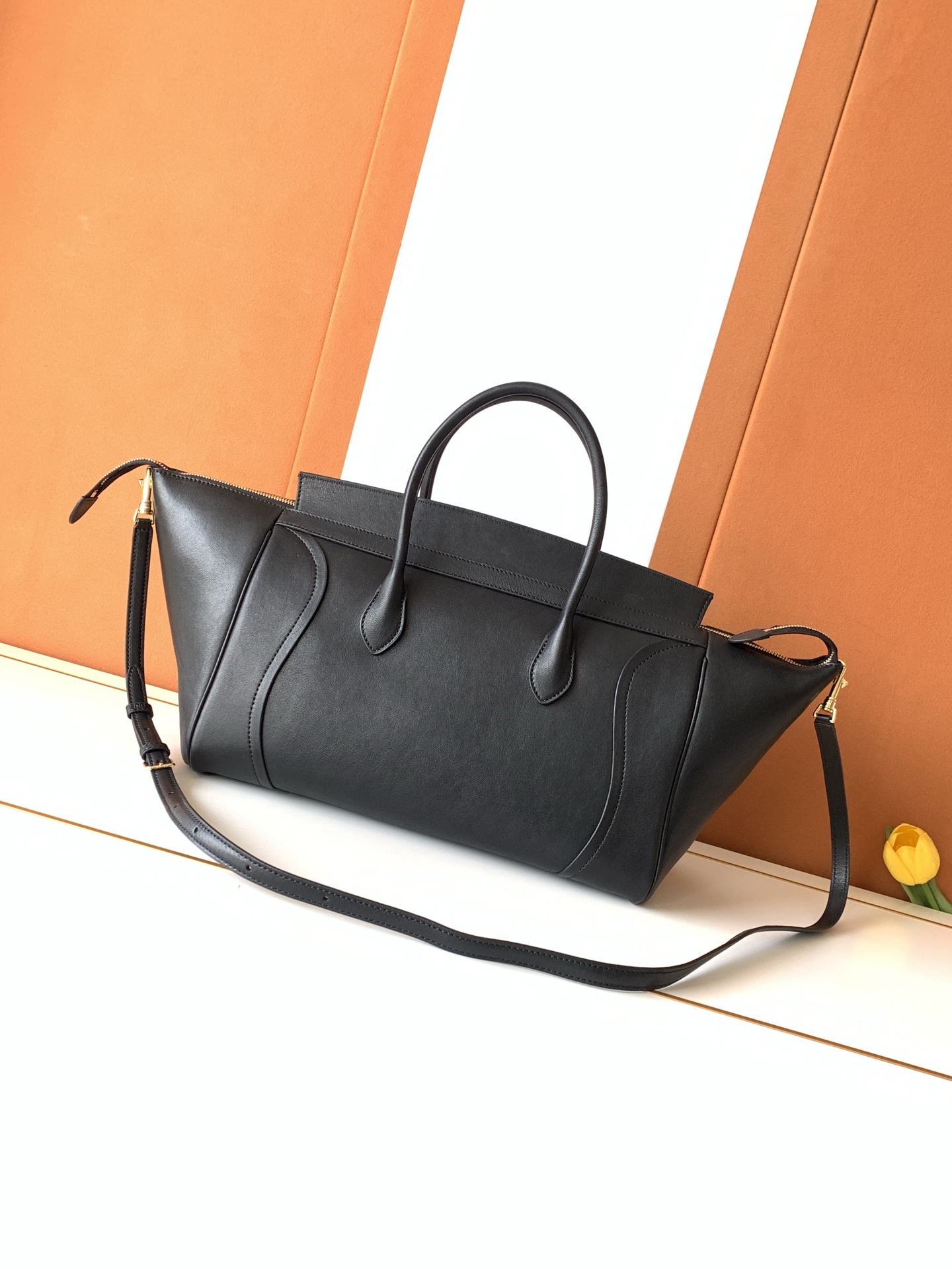 Loro Piana 新品上线 26春季系列全新笑脸包 CE笑脸包焕新回归 CE PRINTEMPS 2026春季系列 打版