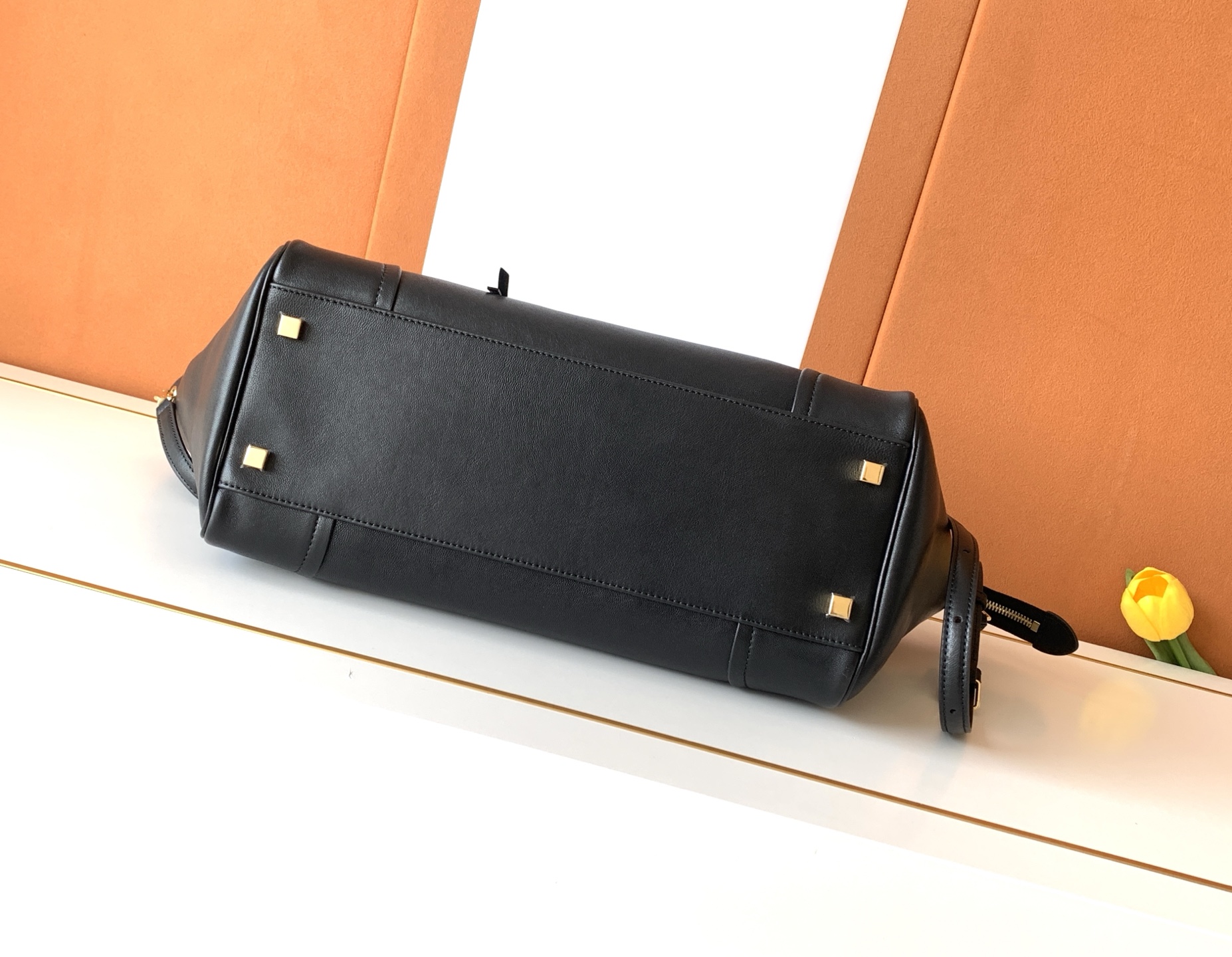 Loro Piana 新品上线 26春季系列全新笑脸包 CE笑脸包焕新回归 CE PRINTEMPS 2026春季系列 打版