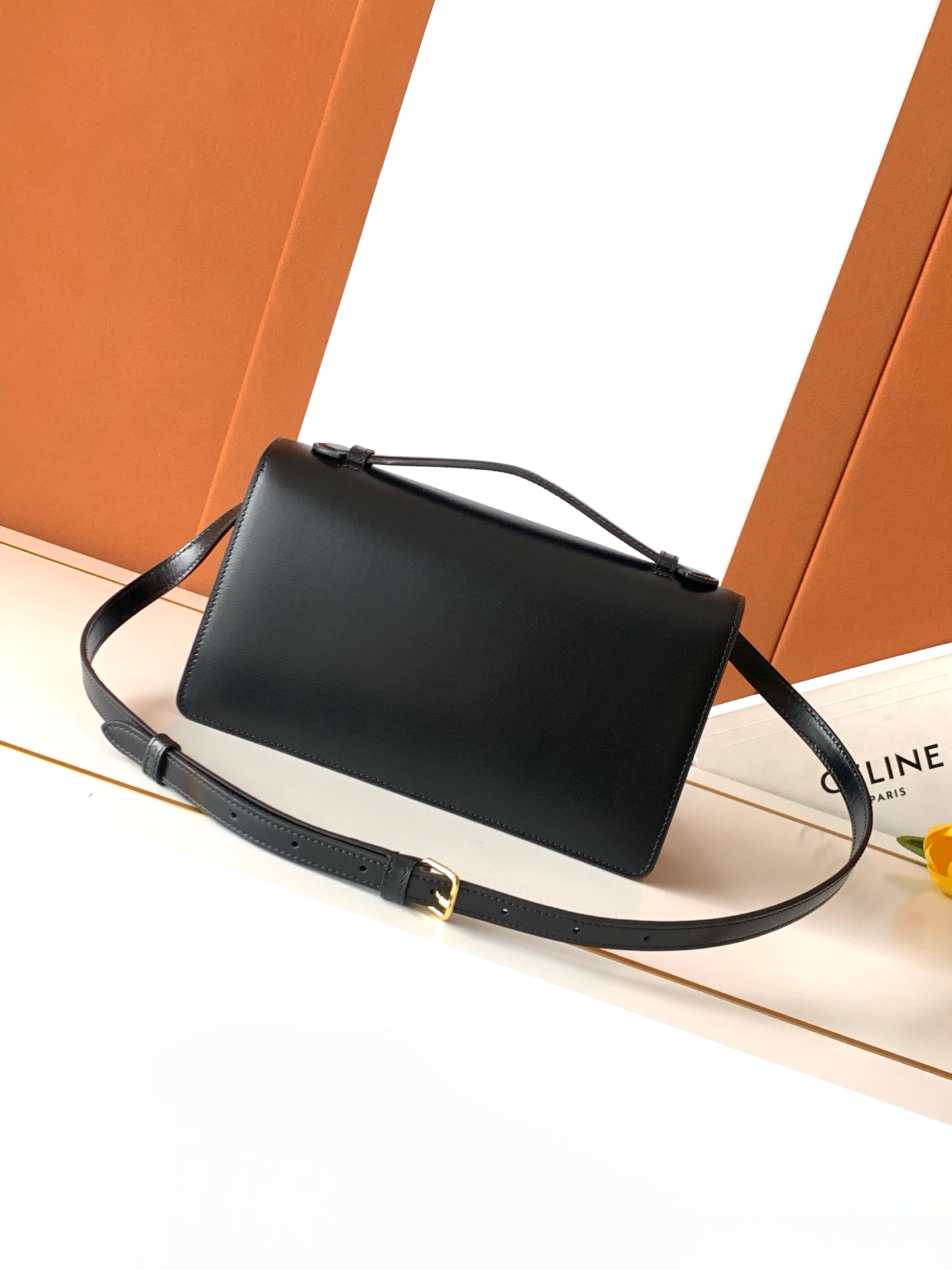 Coach CE Halfmoon 新品到货