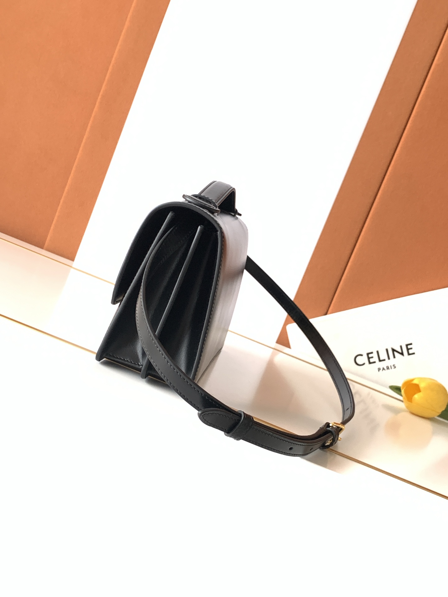 Coach CE Halfmoon 新品到货