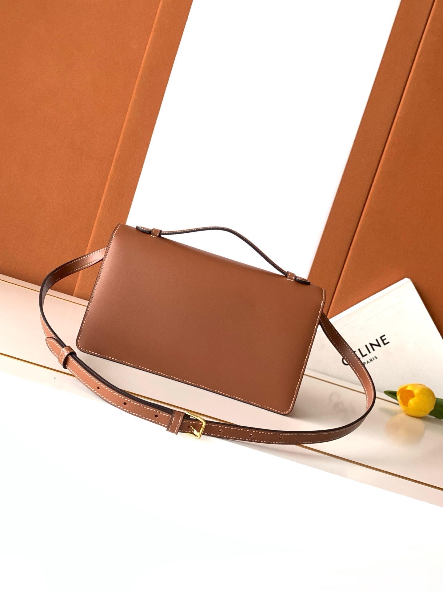 Coach CE Halfmoon 新品到货