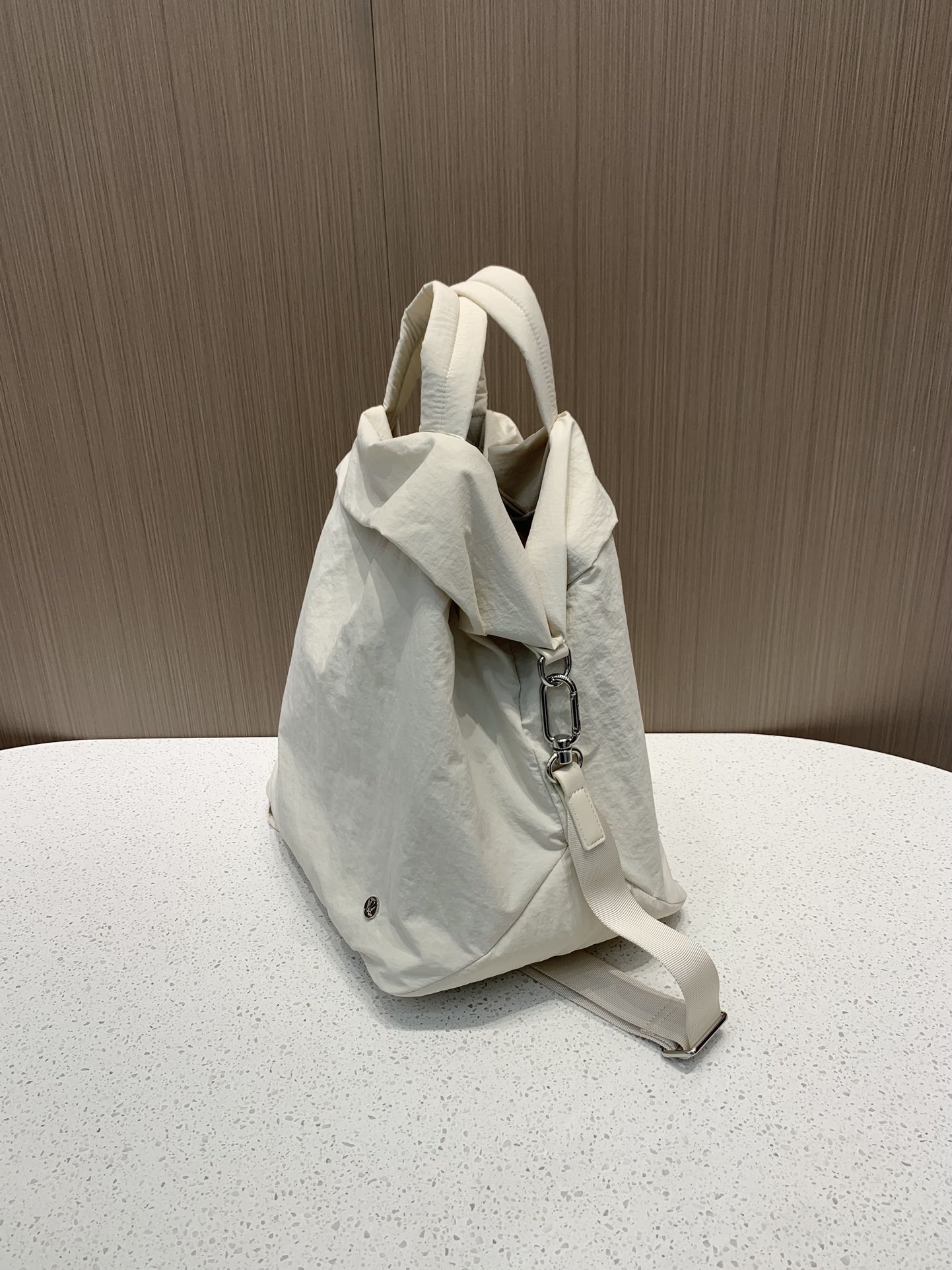 On My Level Bag 2.0 (19L - Bag 7