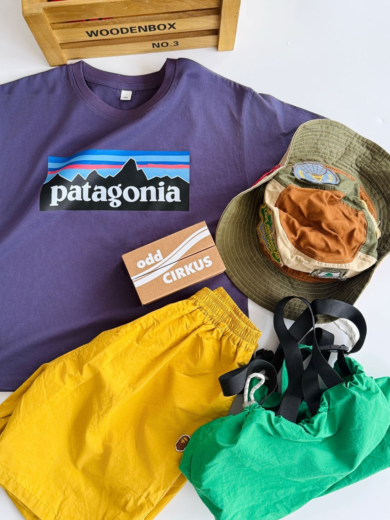 Elige dos artículos por 89.9@, ✅ tallas 100-160, se recomienda pedir según la altura ☑️ Montaña frontal púrpura ⛰️ El p…