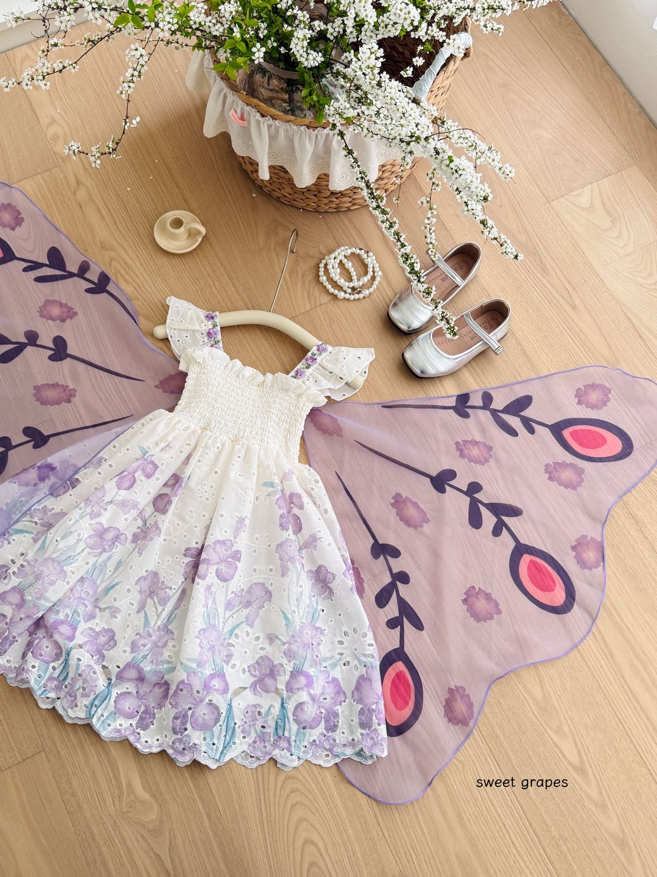 105 @ una pieza ✅ Tallas 100-160, haga el pedido según la tabla de tallas. 【Vestido de hada mariposa】El vestido de ensu…