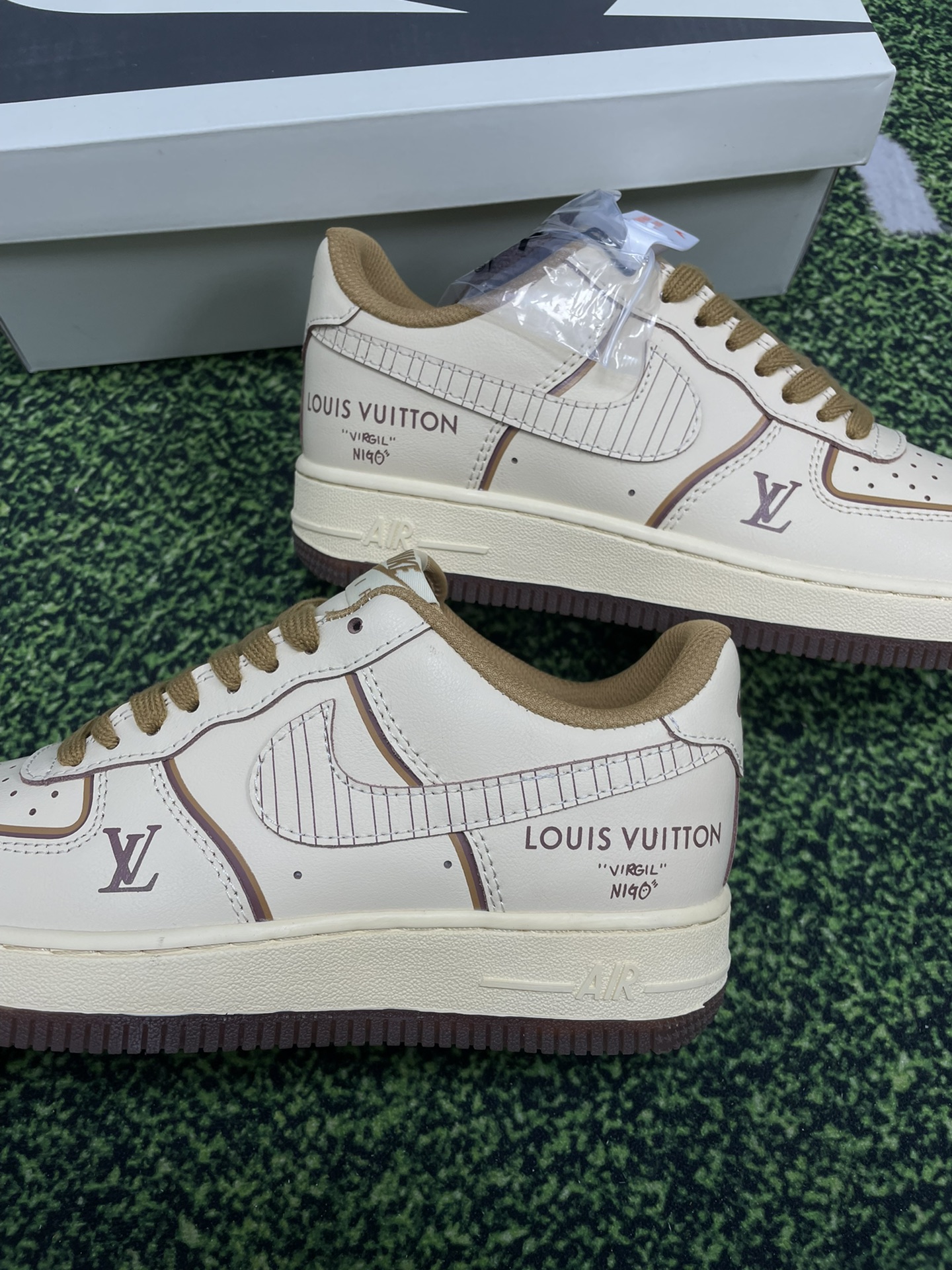 High-Quality Nike Air Force 1 LOW Cash Sale in Various Sizes - 图片 9