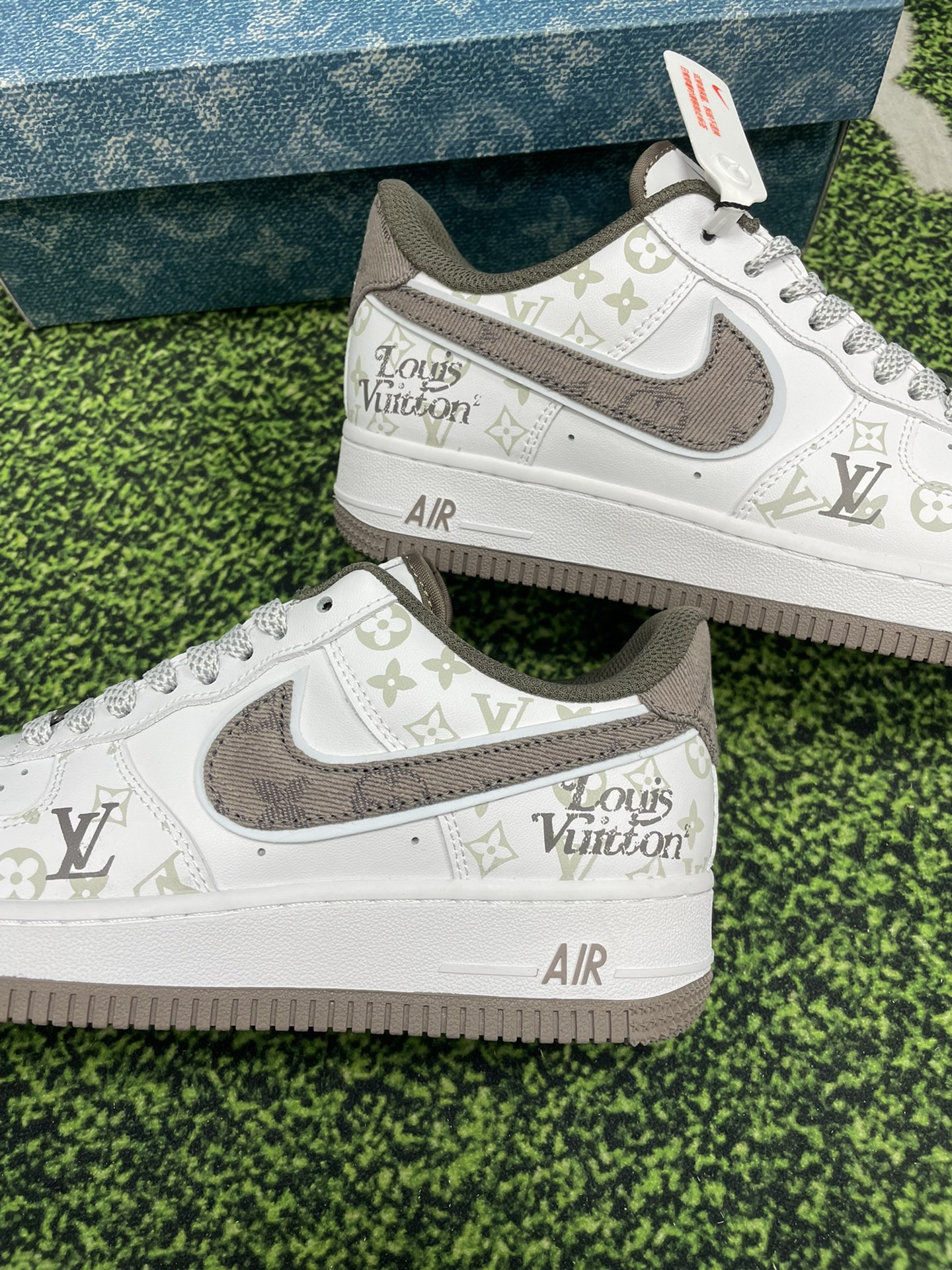 High-Quality Nike Air Force 1 LOW Cash Sale in Various Sizes - 图片 9