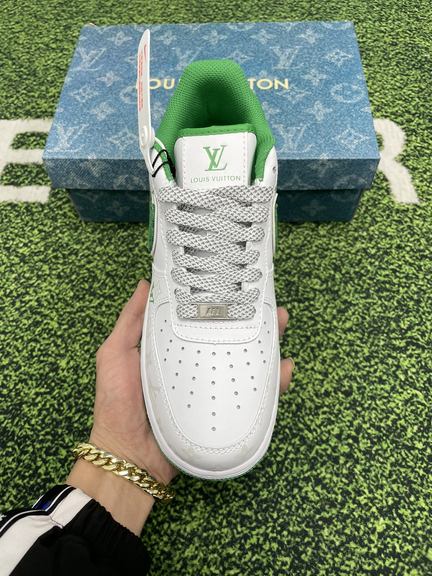 High-Quality Nike Air Force 1 LOW Cash Payment Available in Various Sizes - 图片 2