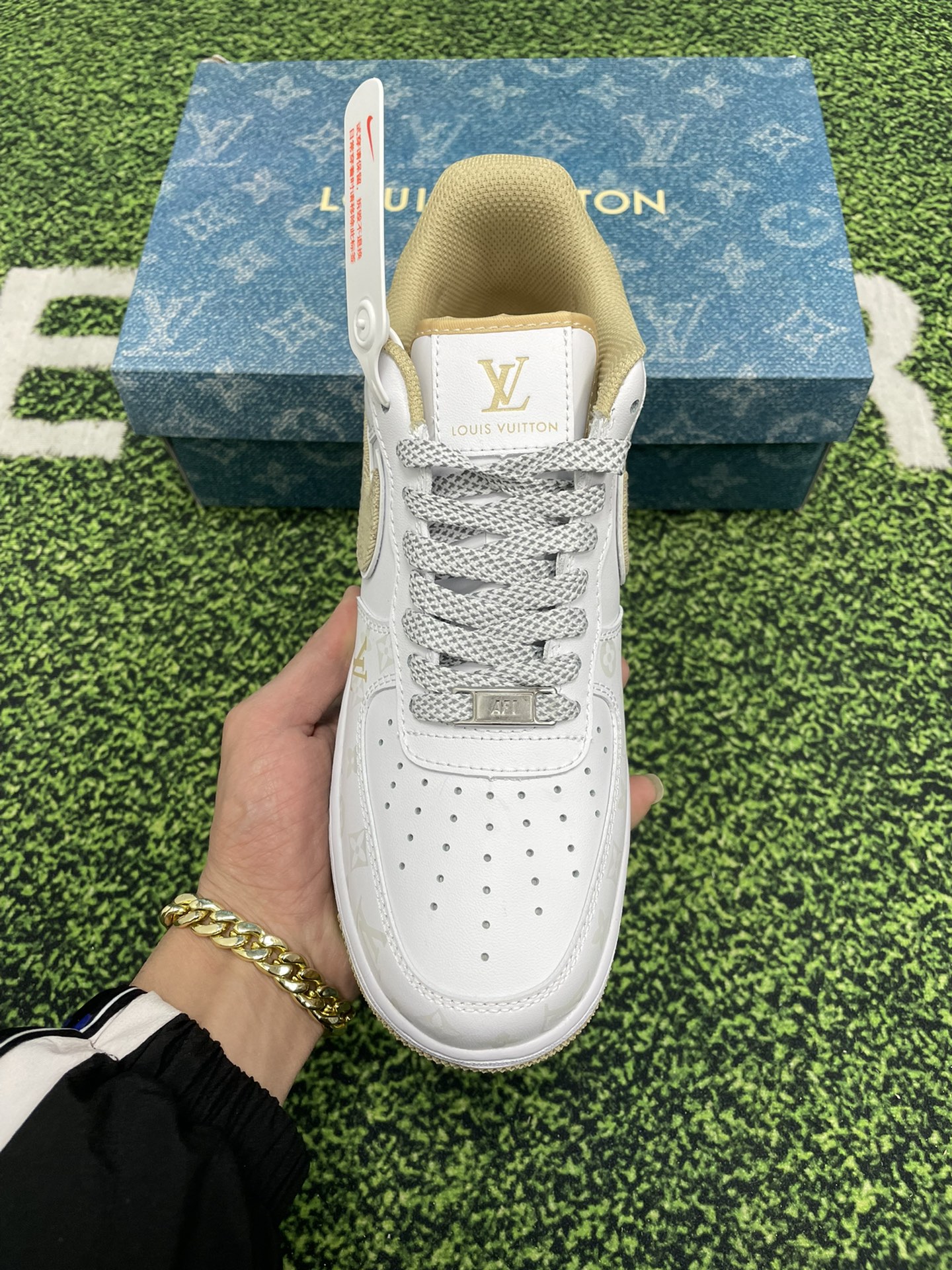 “High-Quality Nike Air Force 1 LOW Cash Purchase in Various Sizes” - 图片 2