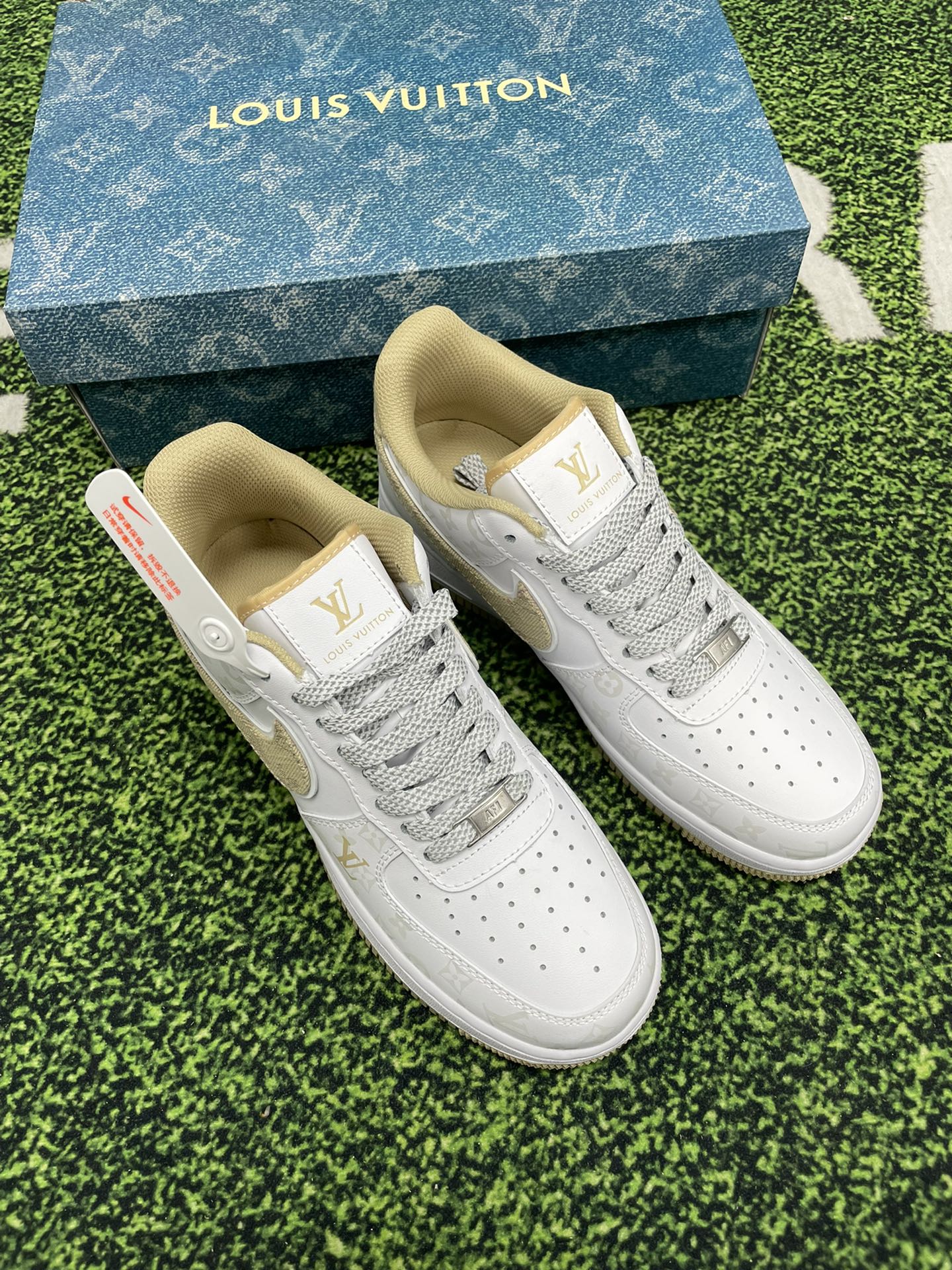 “High-Quality Nike Air Force 1 LOW Cash Purchase in Various Sizes” - 图片 4