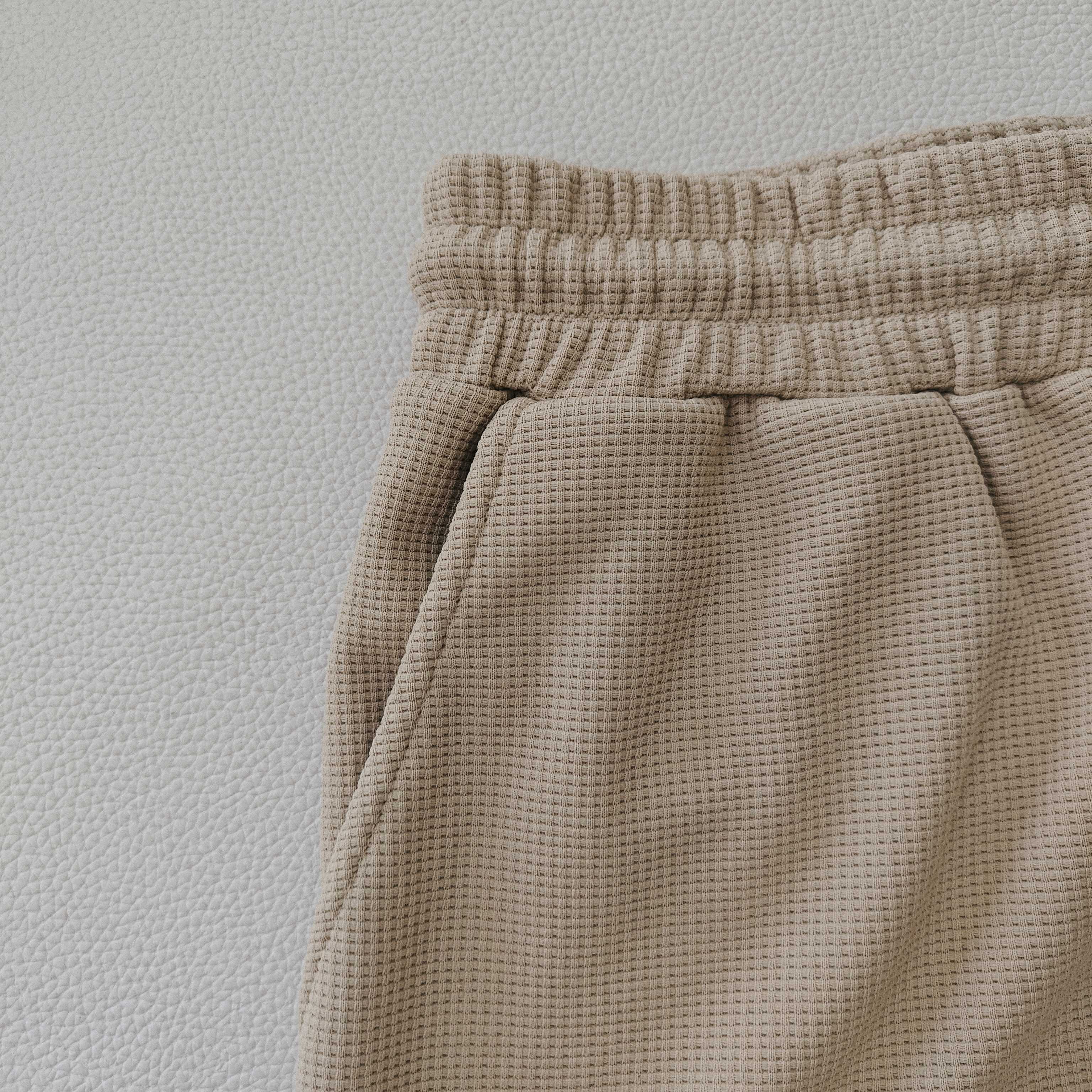 Kith Men's Waffle Knit Cargo Shorts - Casual & Stylish Summer Essential 6 a1749533785537 7406