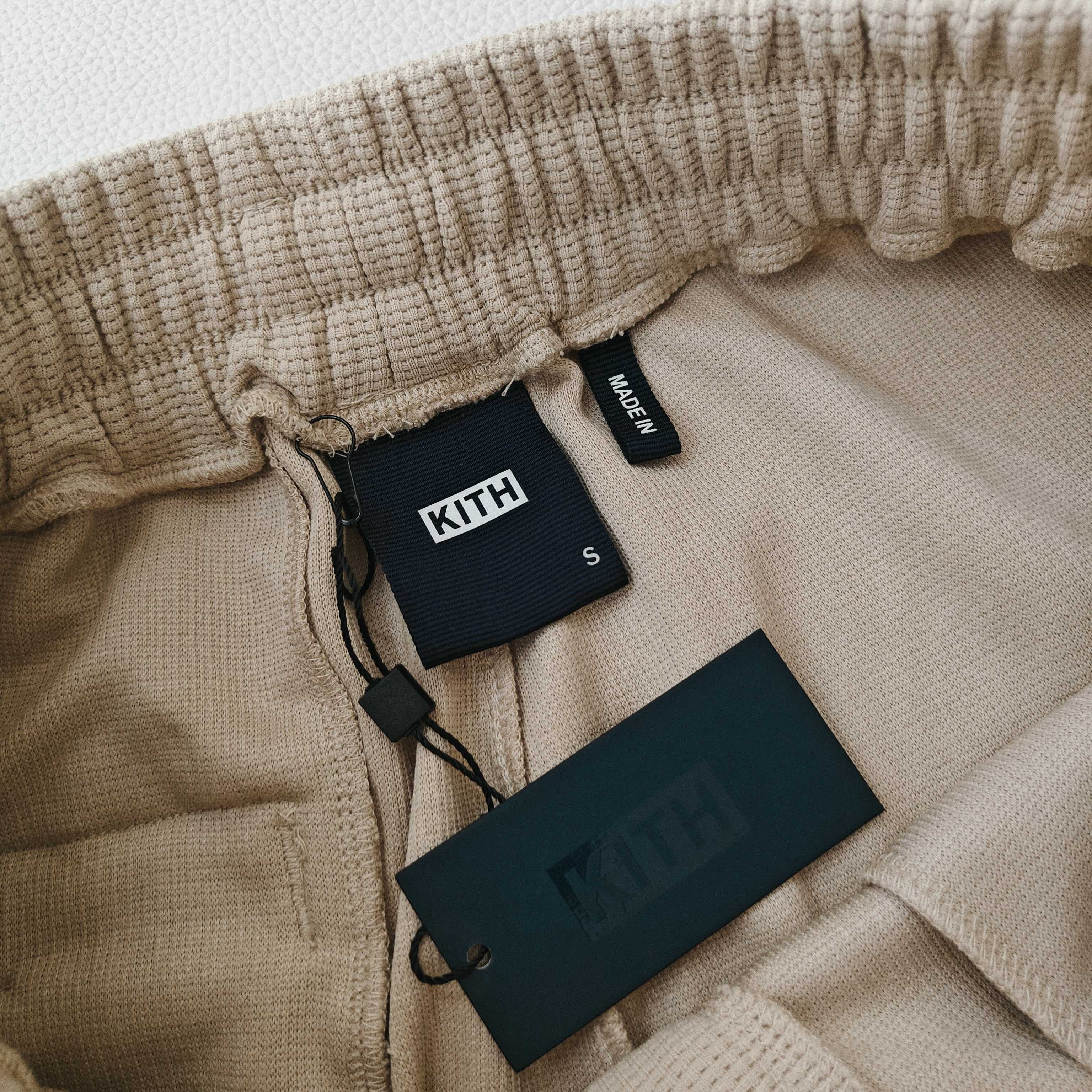 Kith Men's Waffle Knit Cargo Shorts - Casual & Stylish Summer Essential 7 a1749533785830 0583