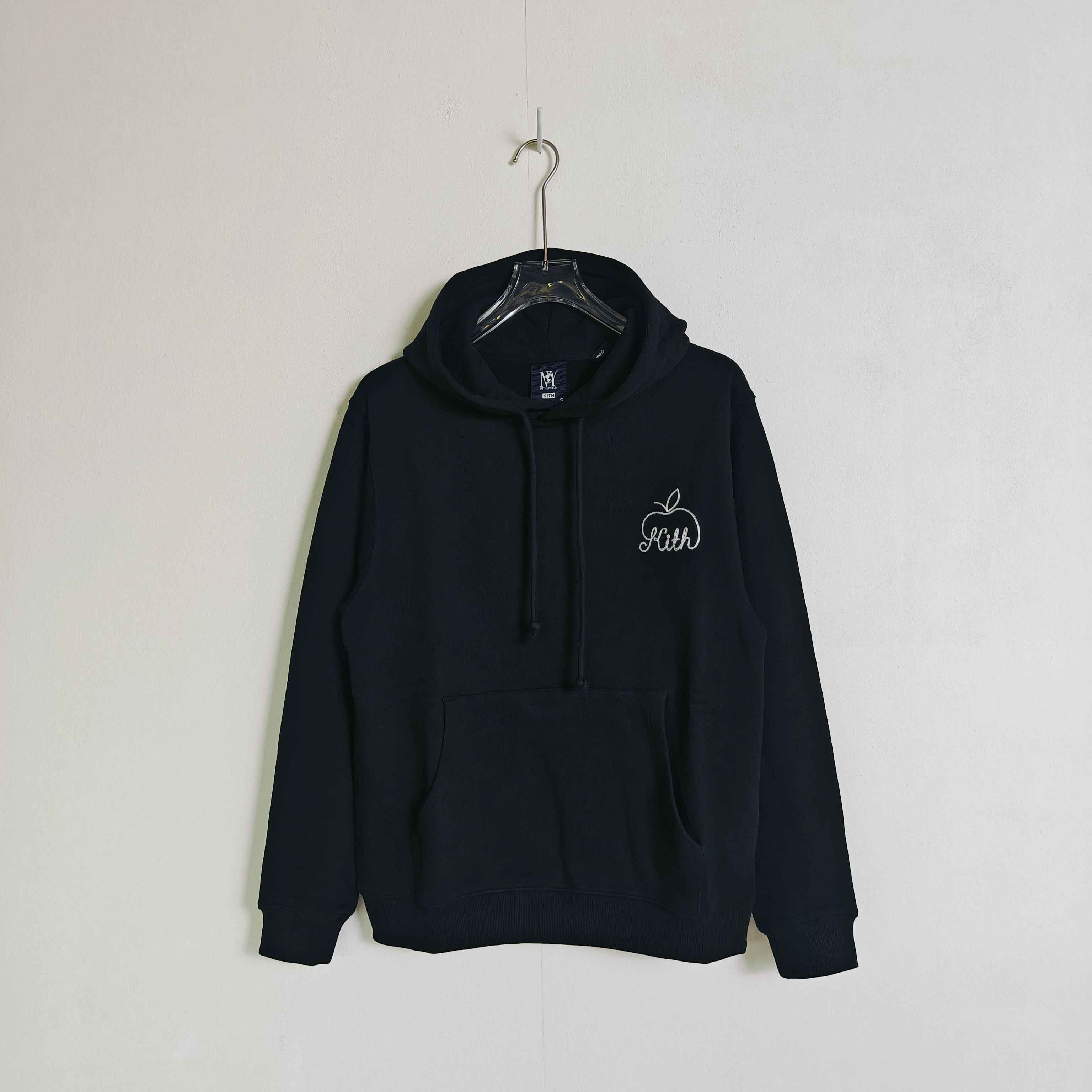 Kith NYC Apple City Hoodie - Limited Edition Pullover Sweatshirt 4 a1751349256281 7070