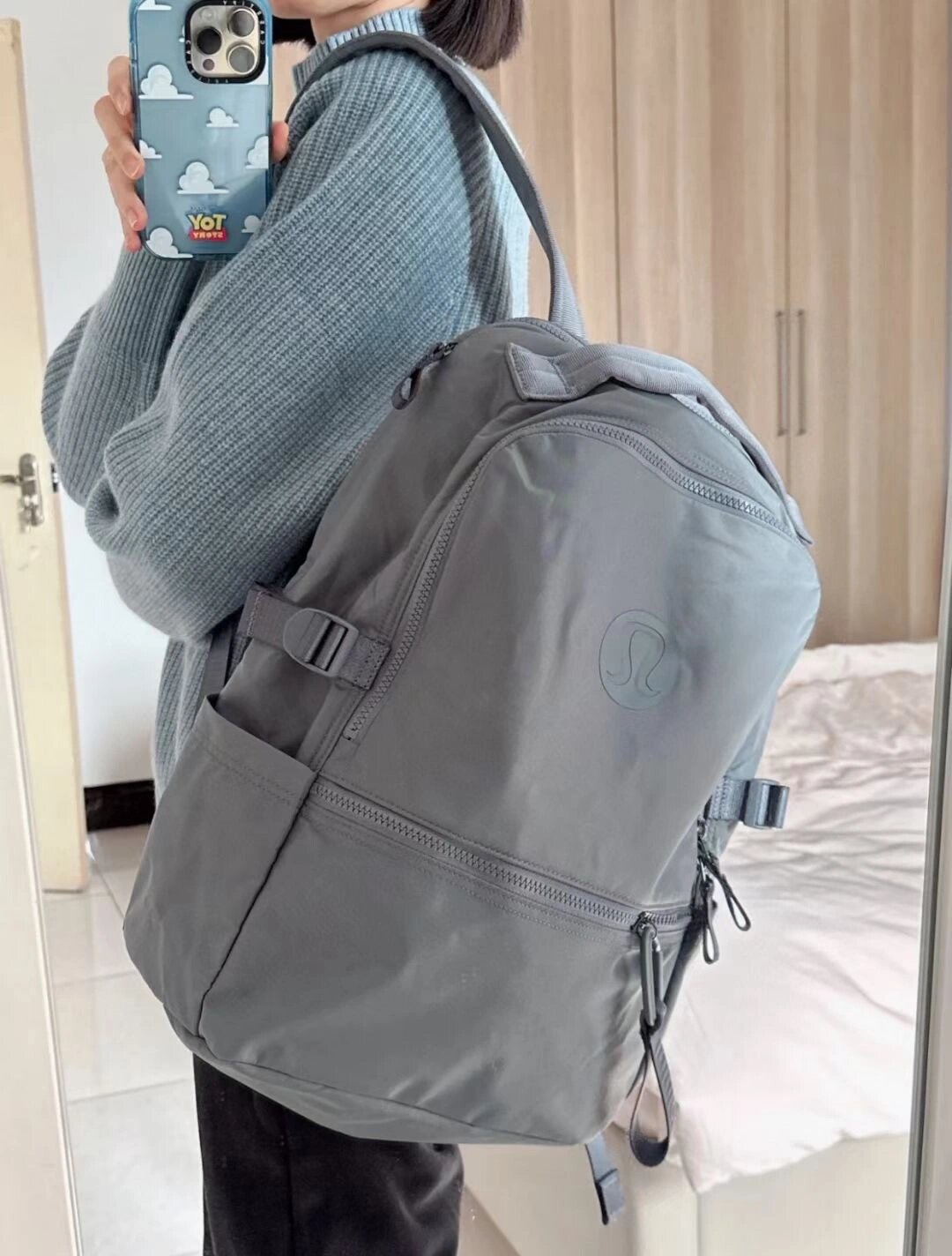 New Crew 22L Ultra-Lightweight Multifunctional Laptop Backpack - Comprehensive 4