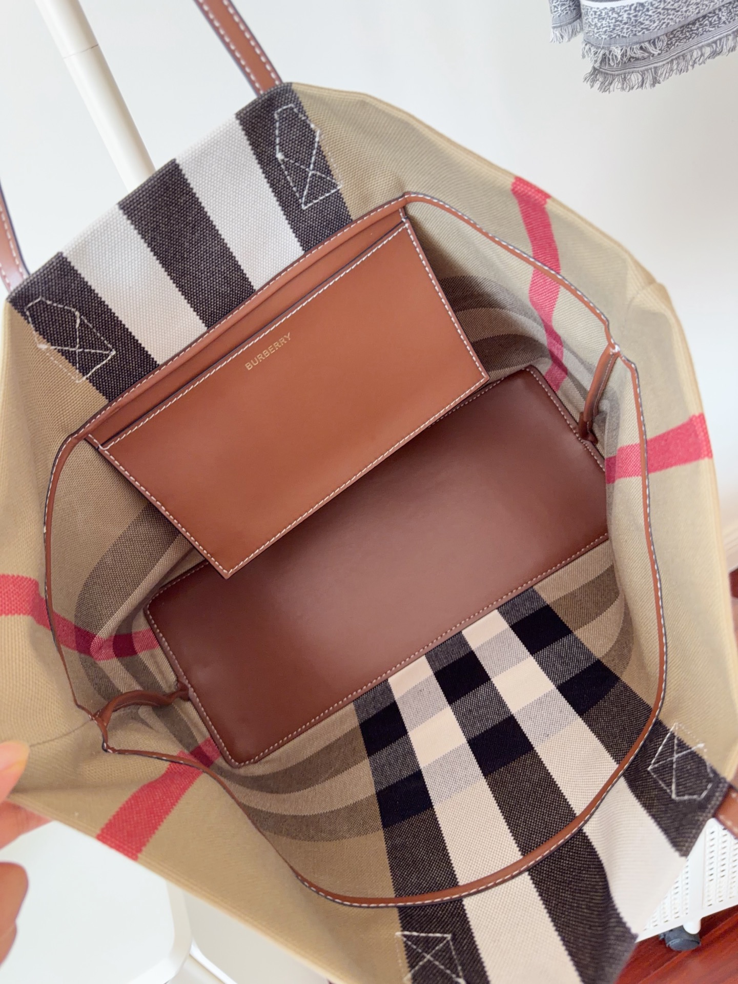 博柏利 Burberry 高定经典皮革女包手袋 #60755BAF 6