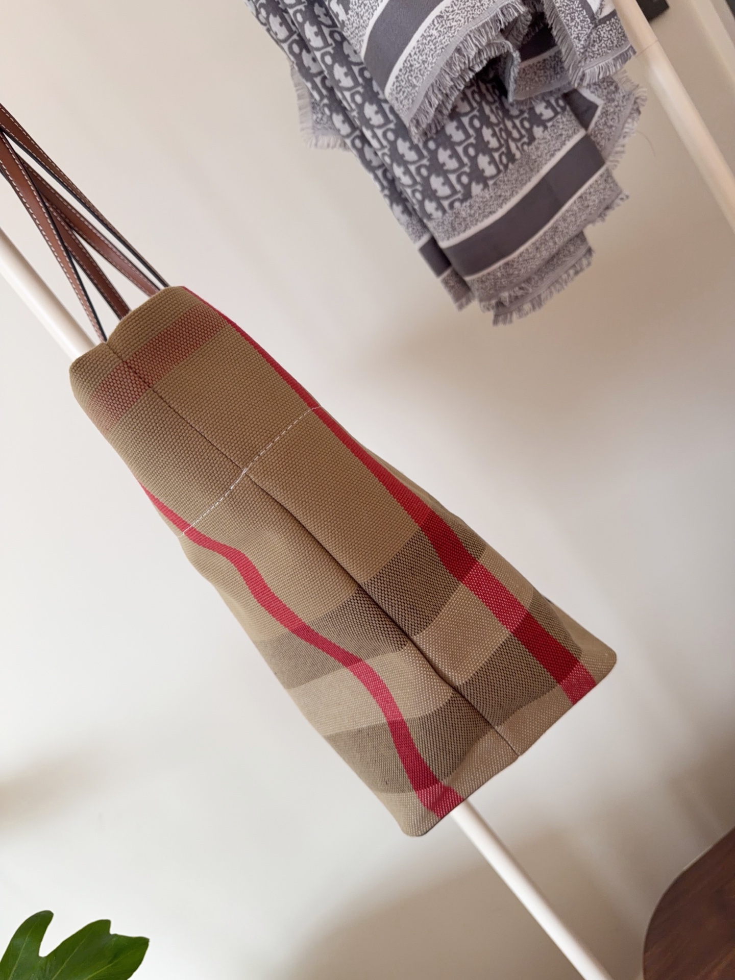 博柏利 Burberry 高定经典皮革女包手袋 #60755BAF 4
