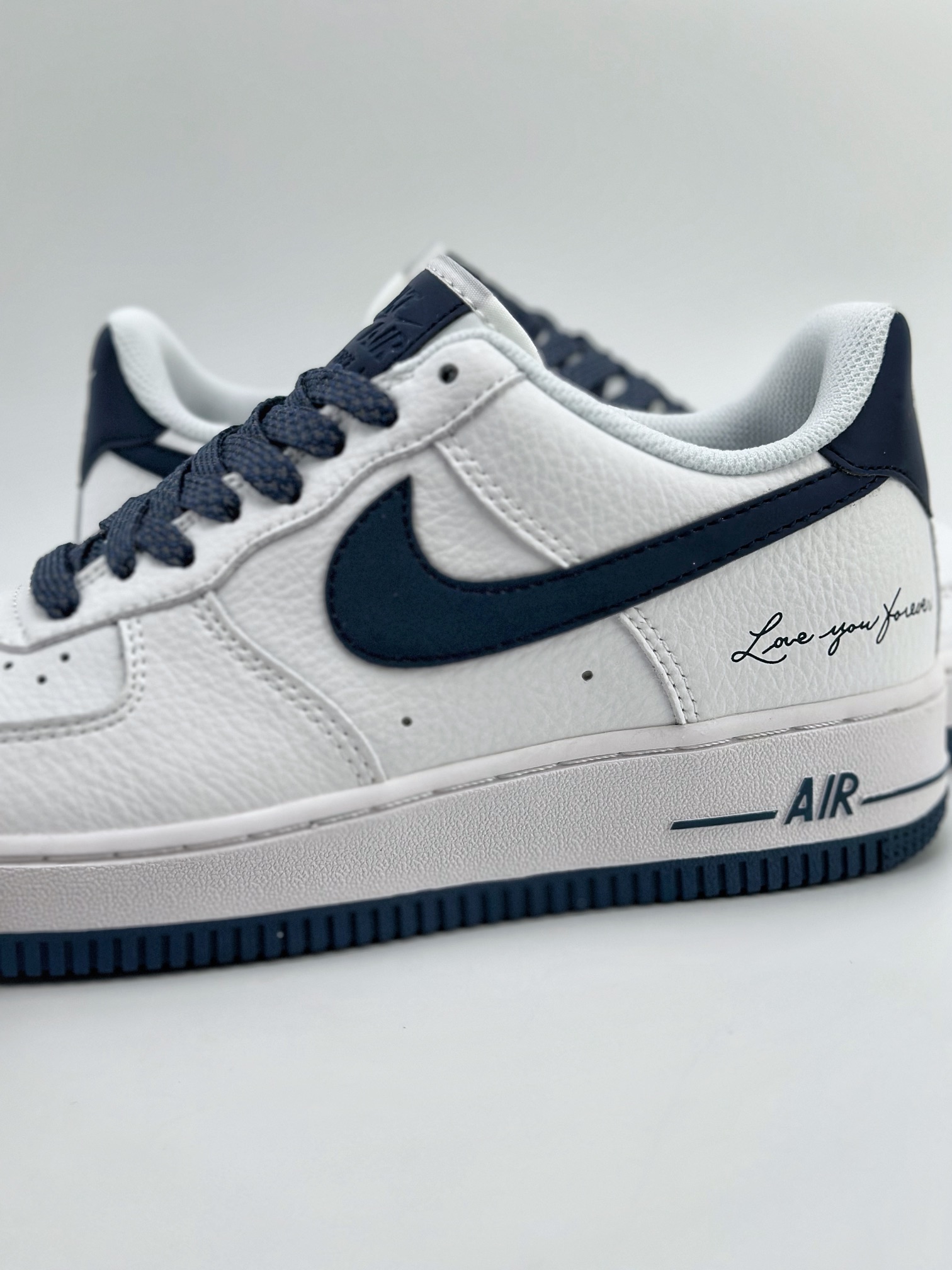 Nike Air Force 1 Low 07 Signature White Navy Blue Starry Sky LO1718-056