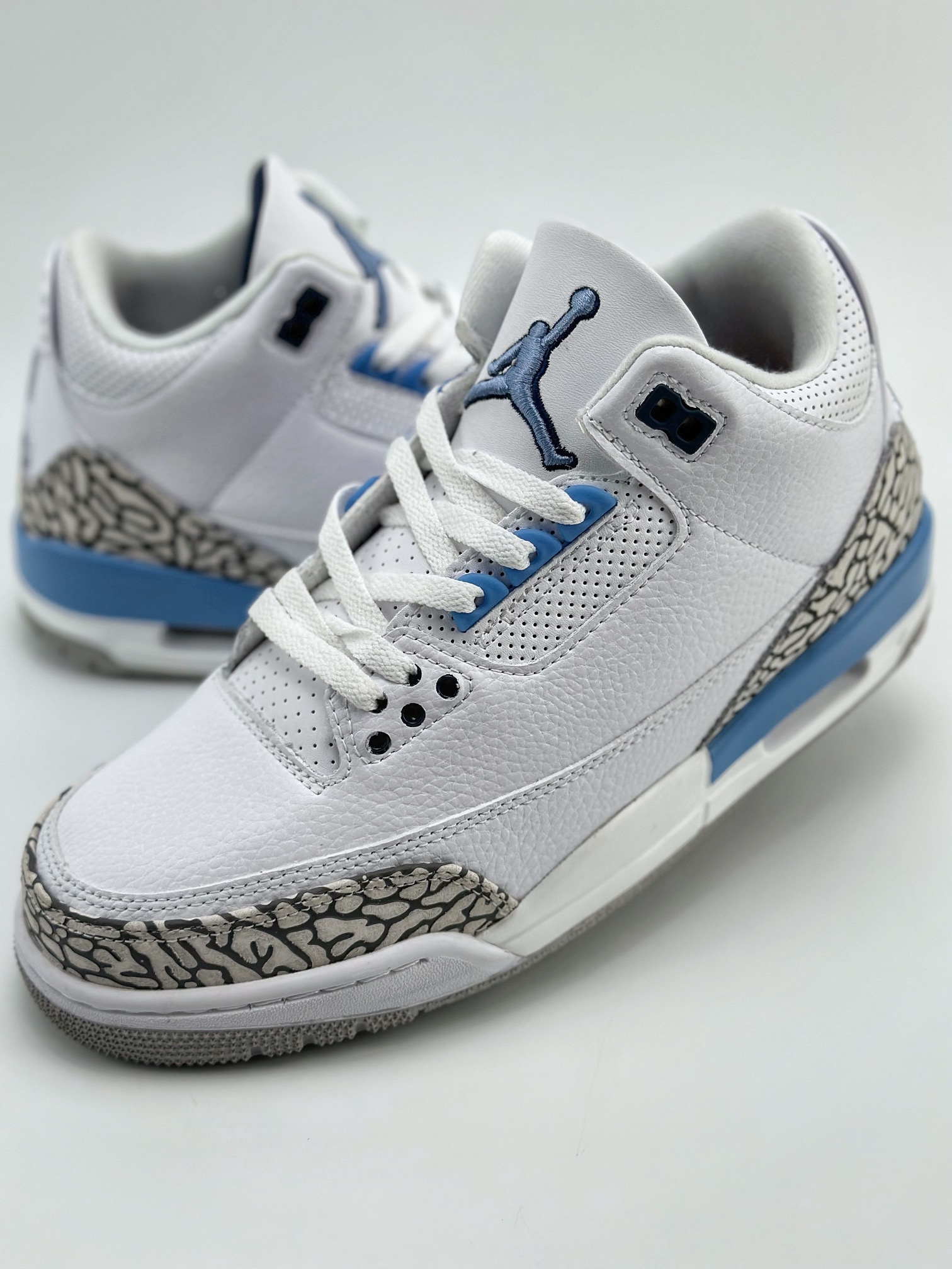 Air Jordan 3 Retro Retro Basketball Shoes