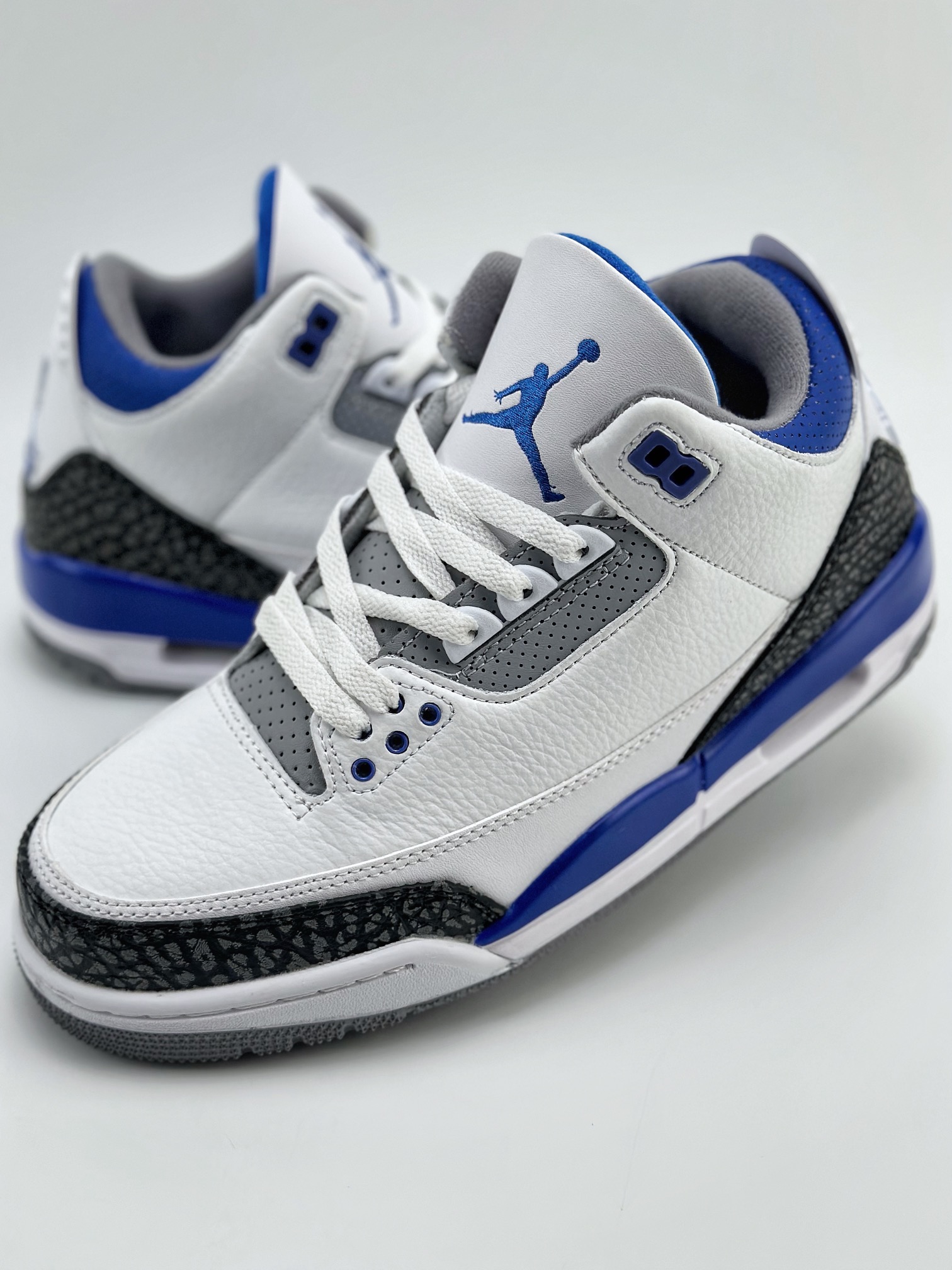 Air Jordan 3 Retro Retro Basketball Shoes