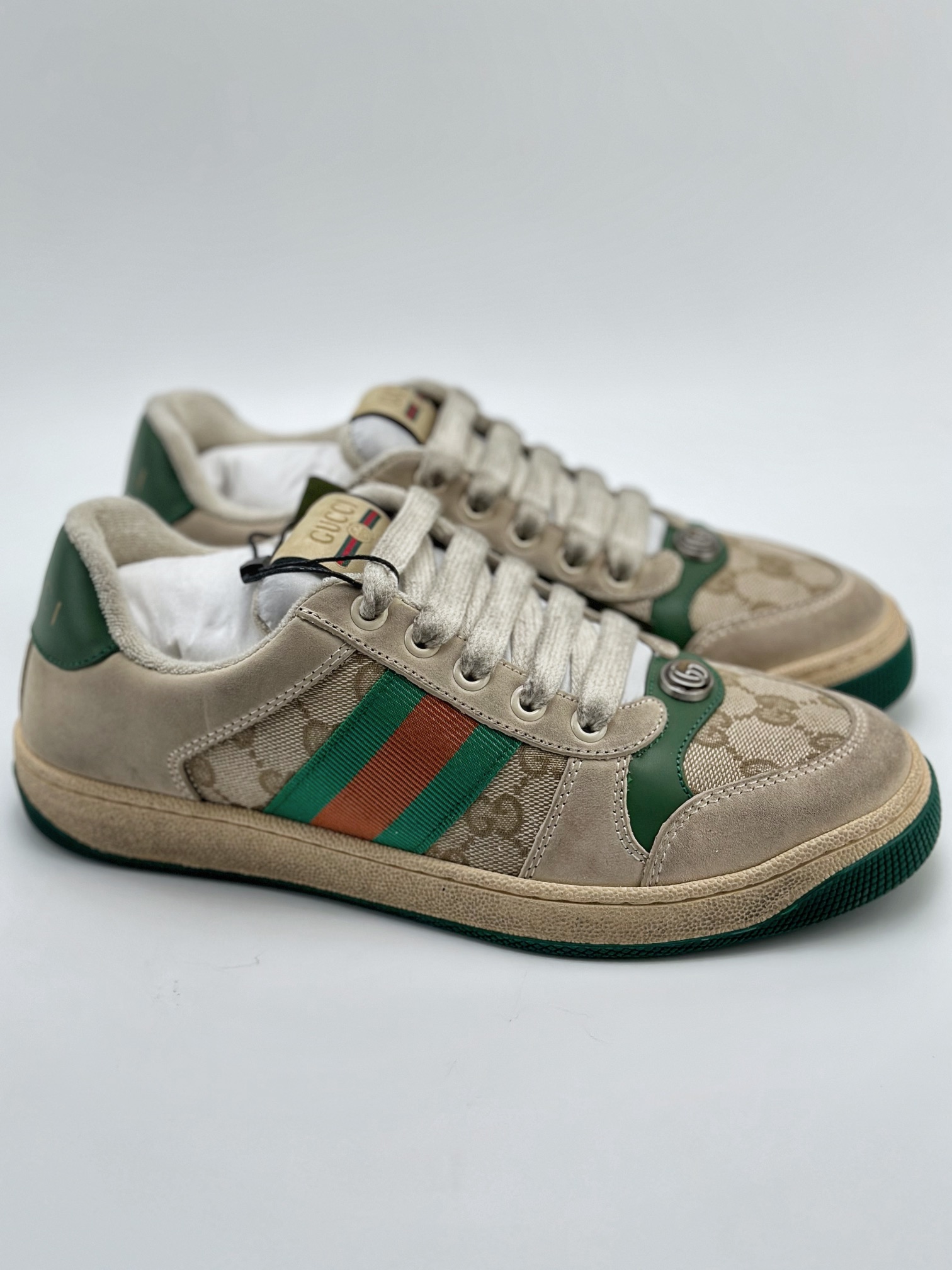 New arrival Gucci Distressed Screener sneaker Gucci dirty shoes series