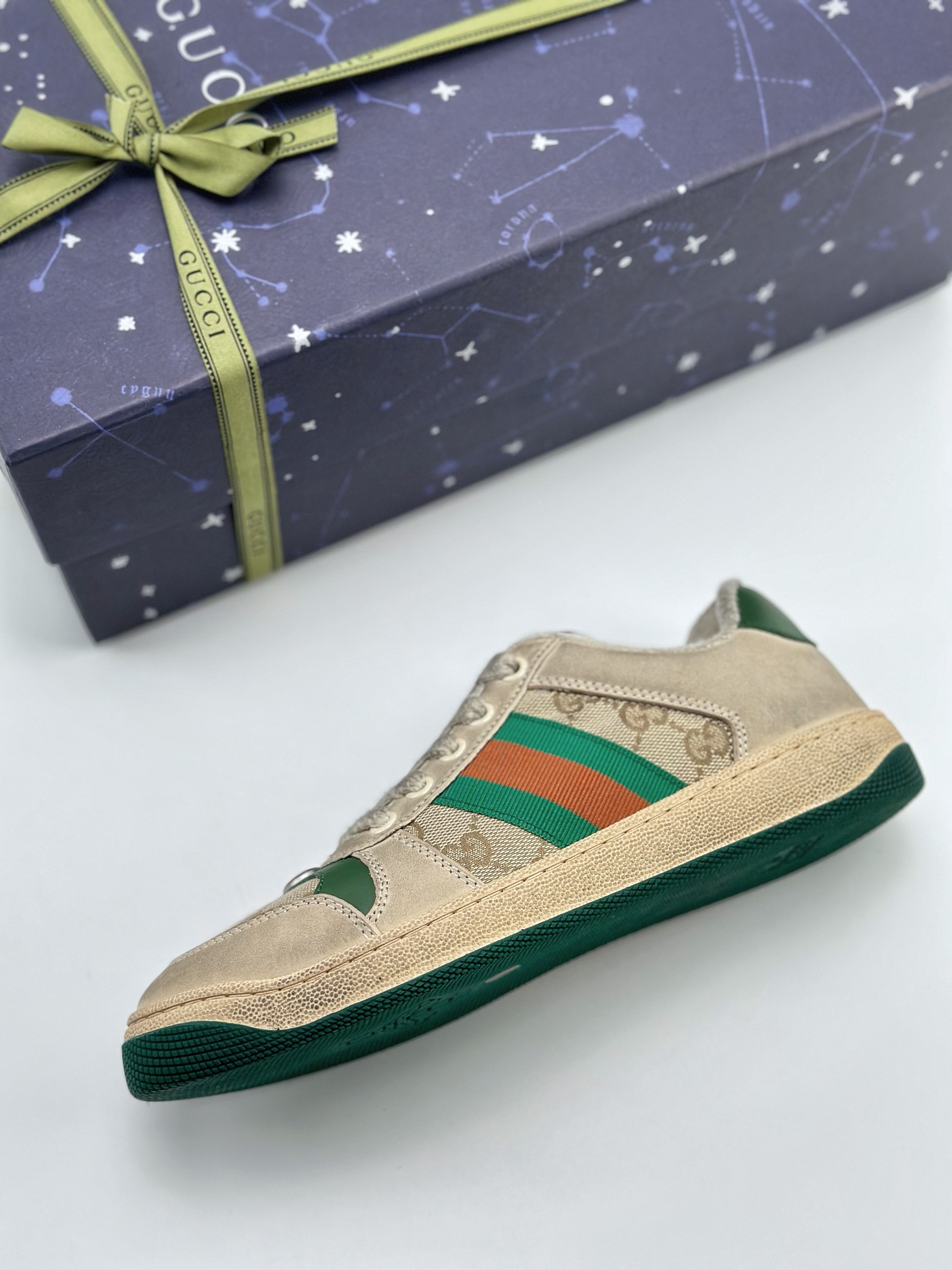 New arrival Gucci Distressed Screener sneaker Gucci dirty shoes series