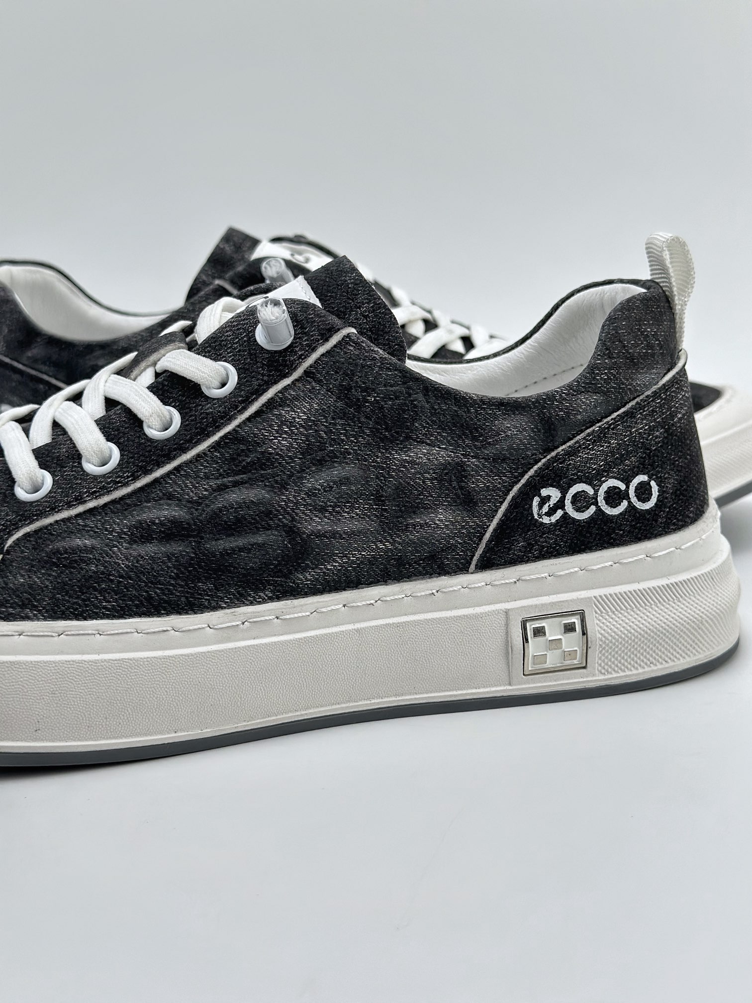 ECCO/ECCO sports running shoes/casual shoes quality steel stamped logo exclusive official website customization