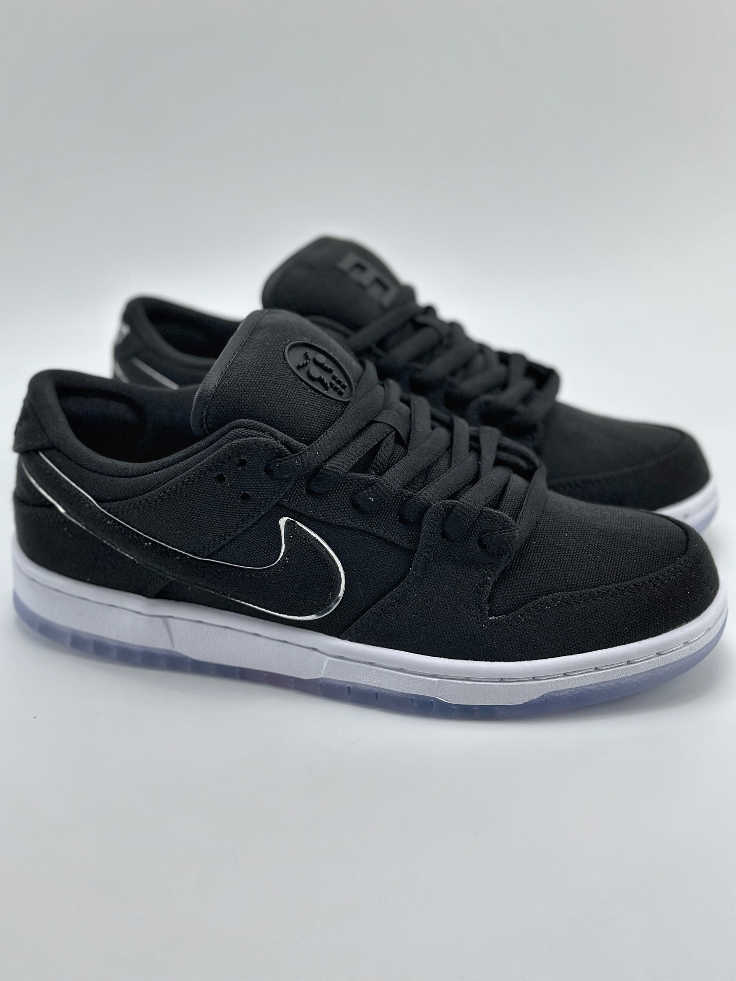 Nike SB Dunk Low x Eminem x Carhartt Black FN4193-103