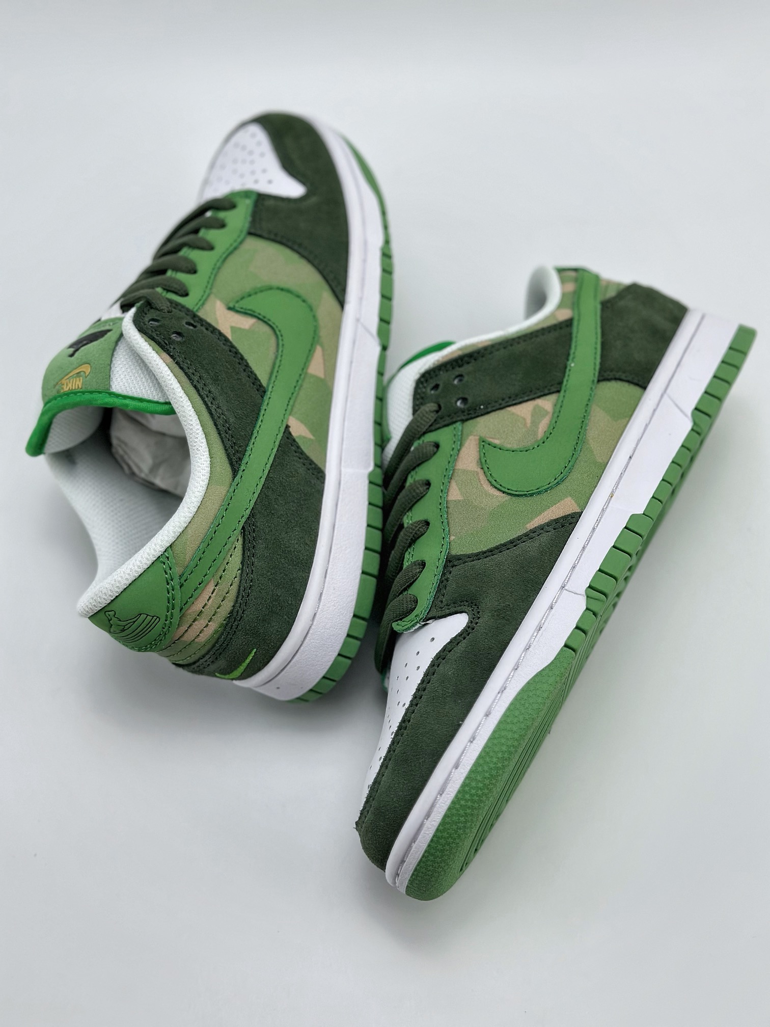 Nike SB Dunk Low Camouflage White Green 315355-331