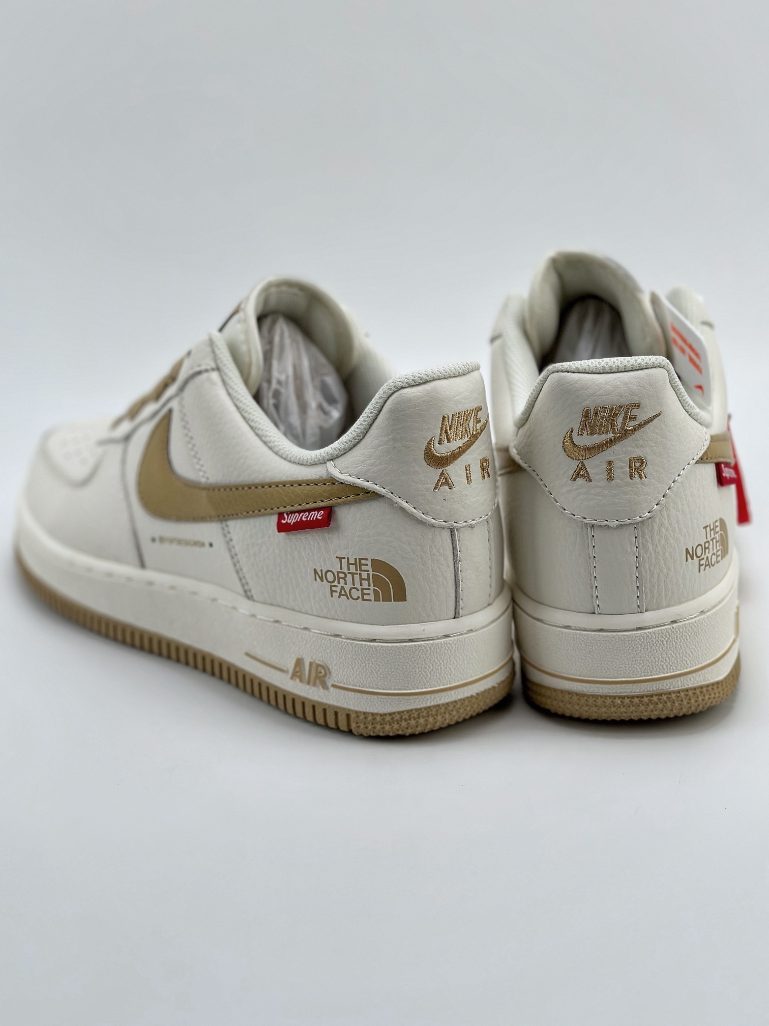 Nike Air Force 1 Low 07 x The North Face x Supreme three-party joint SU2305-010