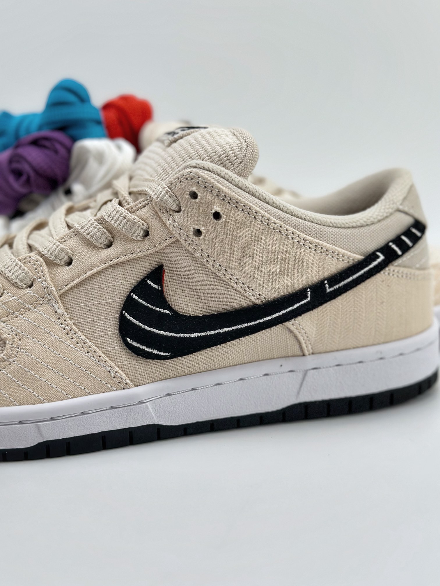 Nike SB Dunk Low x Albino & Preto ”Pearl White” 米白黑 FD2627-200