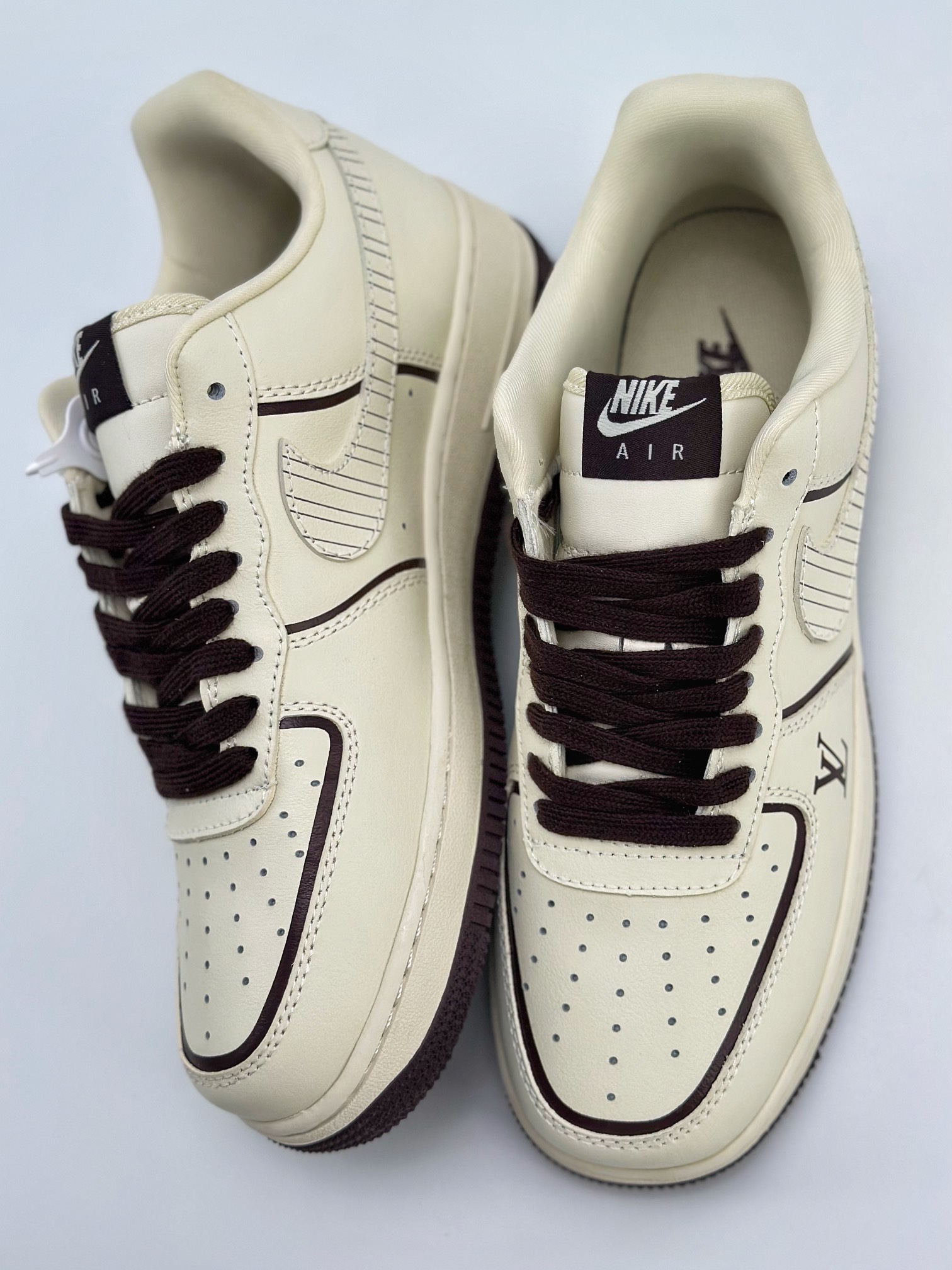 Nike Air Force 1 Low 07 x Louis Vuitton CT3228-300