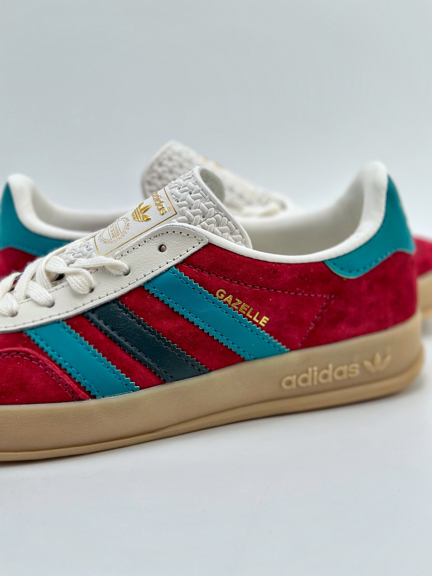 adidas Originals Gazelle INdoor clover casual non-slip wear-resistant low-top sneakers IG4996GJ