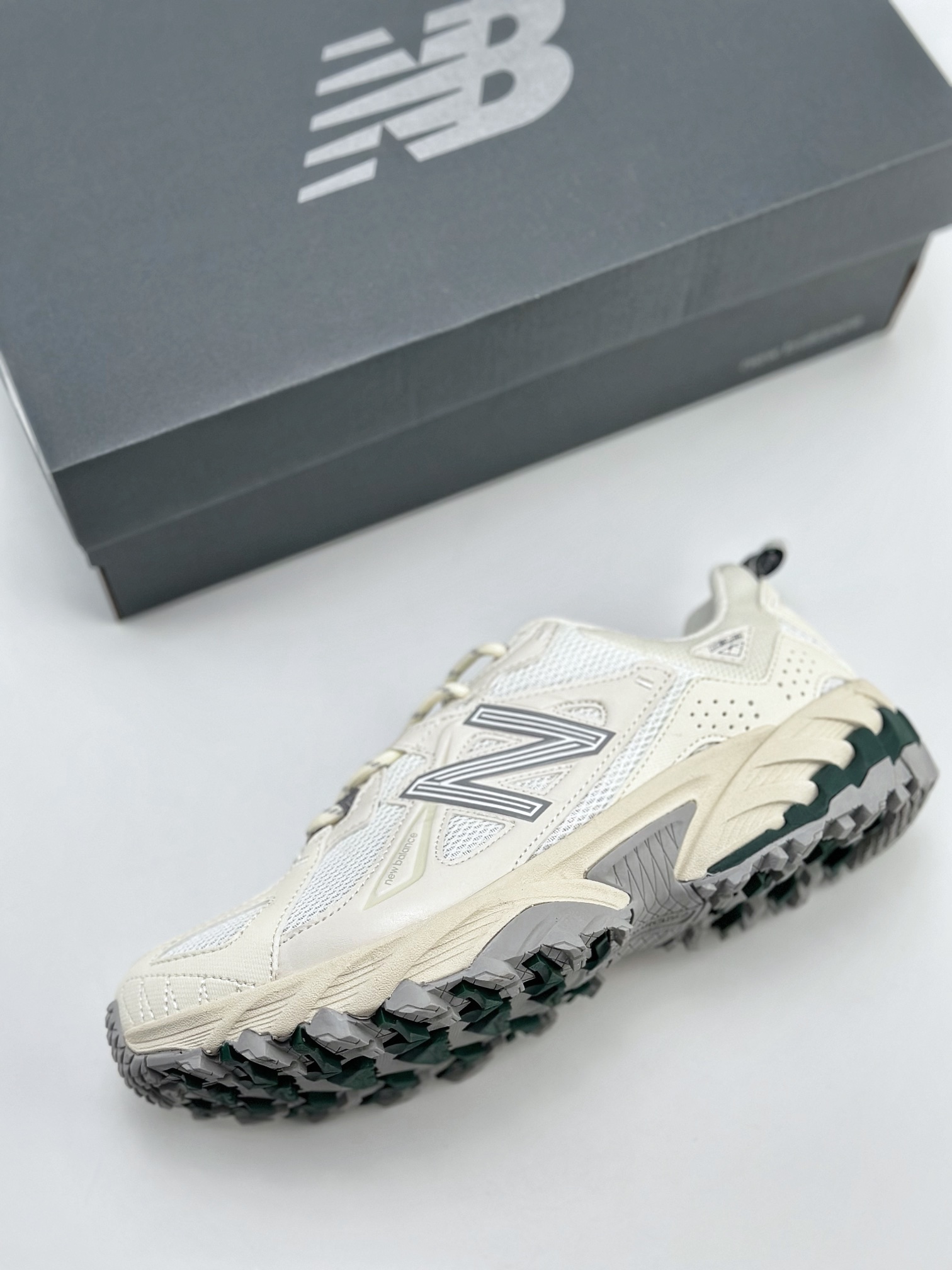 180 New Balance ML610 复古单品 新百伦系列复古休闲运动慢跑鞋  ML610TAG