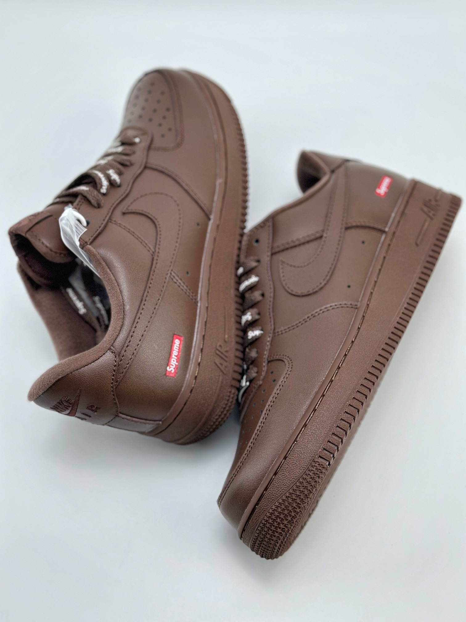 200 Nike Air Force 1 Low 07 x Supreme ”Baroque Brown” CU9225-101