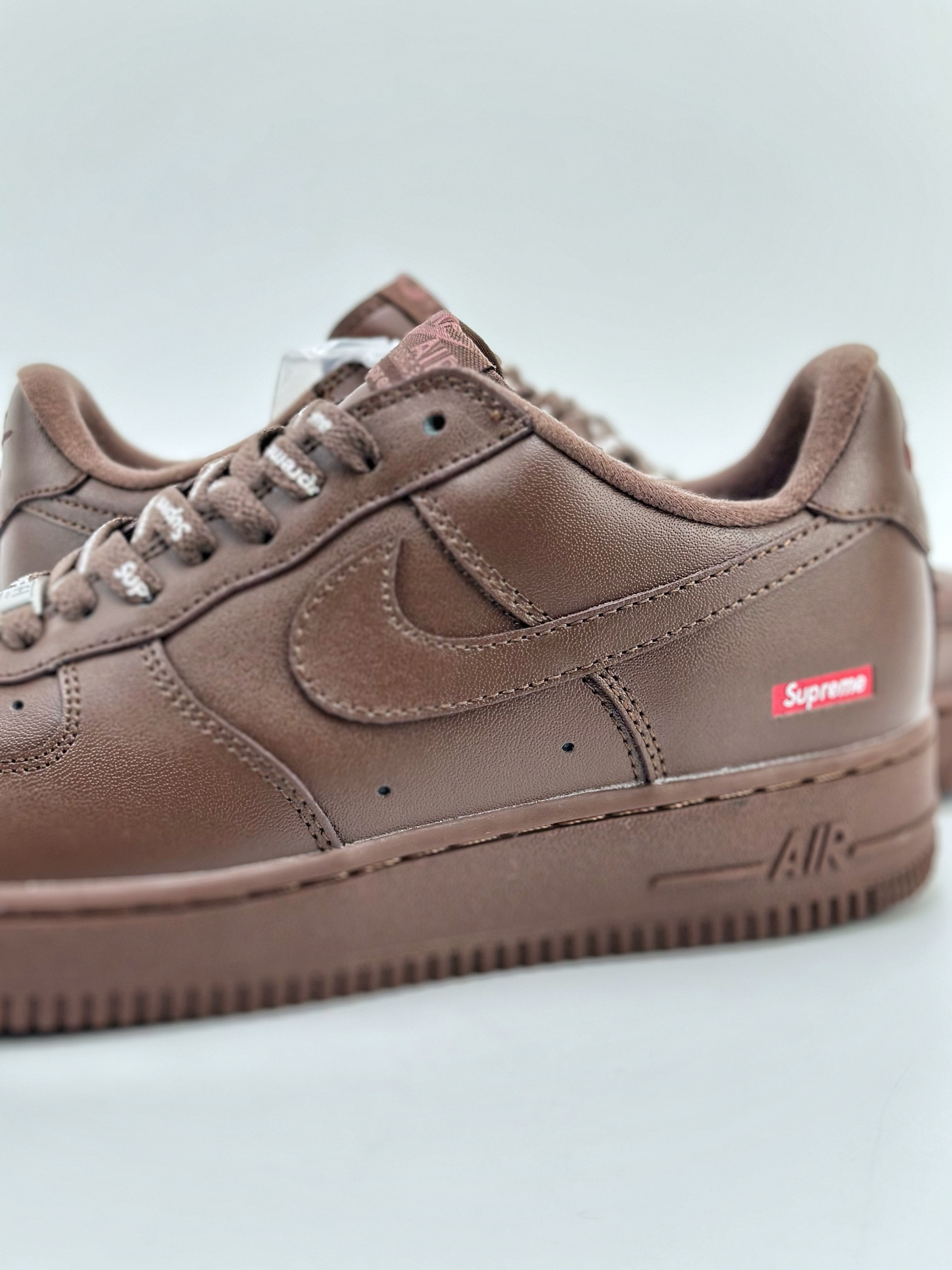 200 Nike Air Force 1 Low 07 x Supreme ”Baroque Brown” CU9225-101