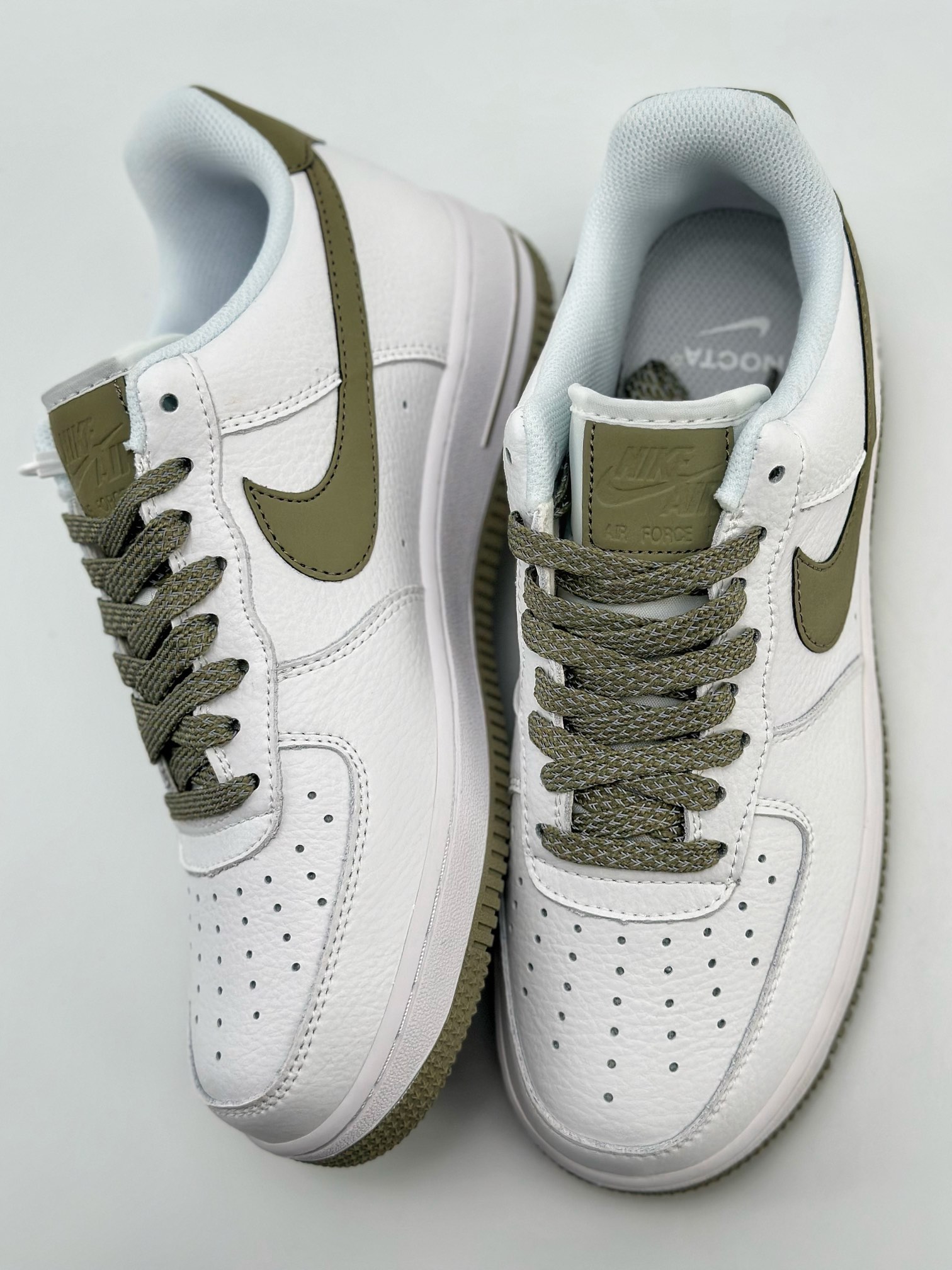 240 Nike Air Force 1 Low 07 签名白军绿满天星 LO1718-062