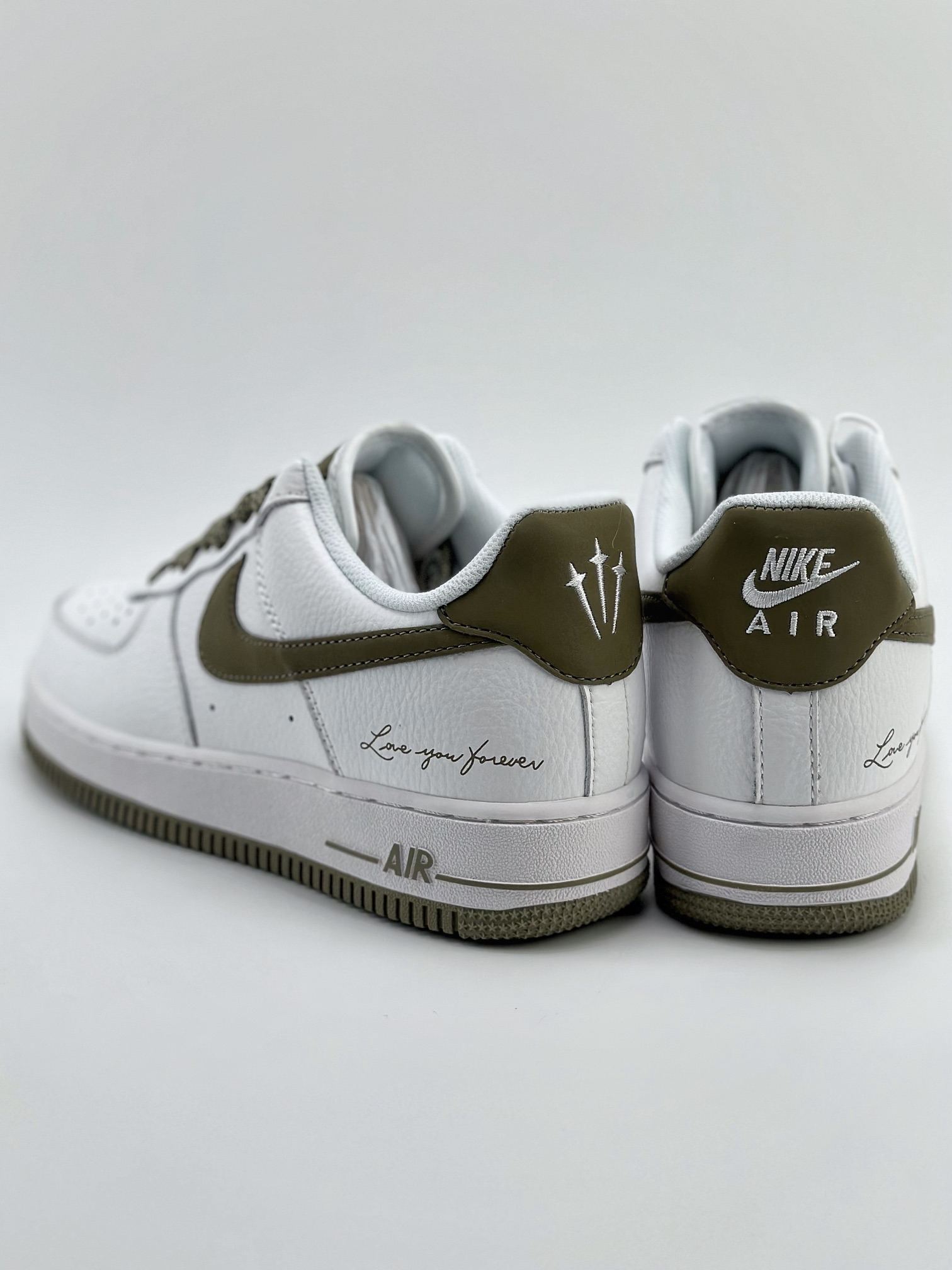 240 Nike Air Force 1 Low 07 签名白军绿满天星 LO1718-062