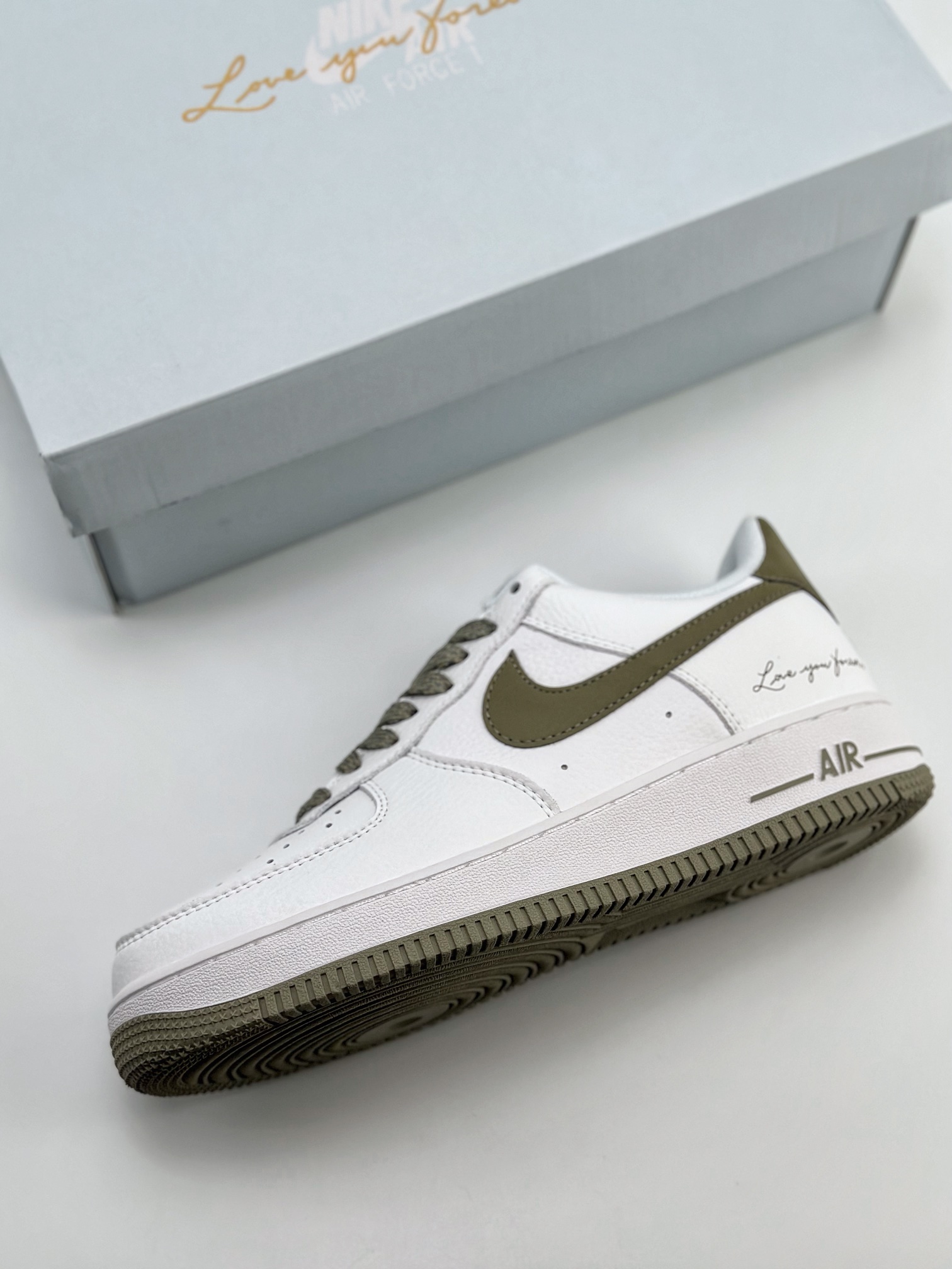 240 Nike Air Force 1 Low 07 签名白军绿满天星 LO1718-062