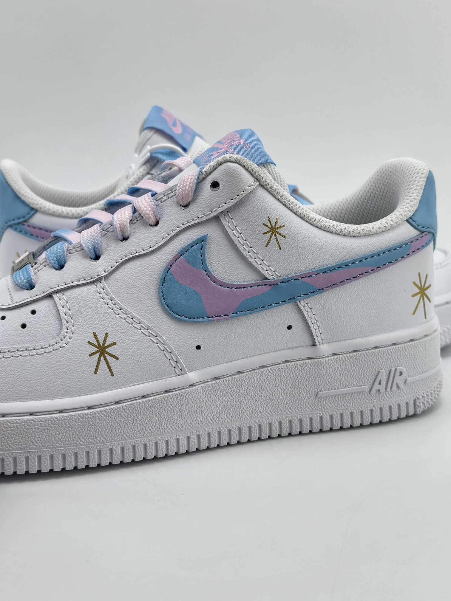 200 Nike Air Force 1 Low 07 粉蓝星云 白蓝粉 DD8959-100